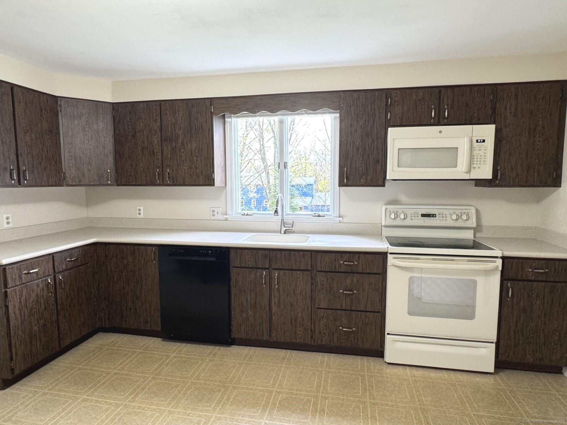 24 Abby, Hamden, Connecticut 06514
