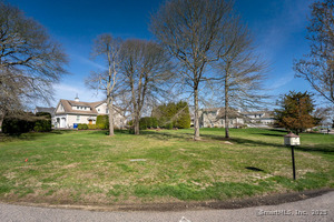 Homes for sale in Stonington, CT | 76 Old North Rd, Stonington, CT 06355 | MLS# 24089095