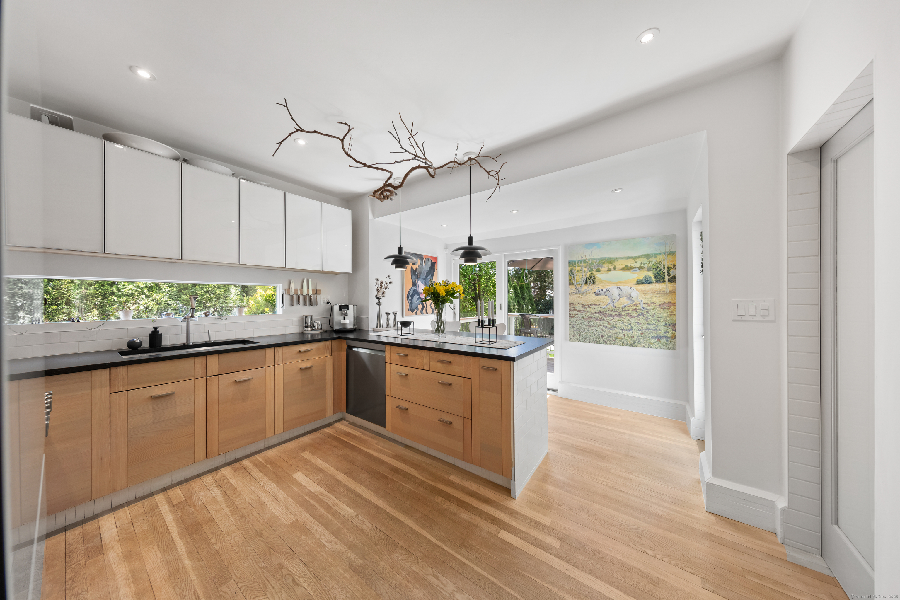 365 West, Darien, Connecticut 06820