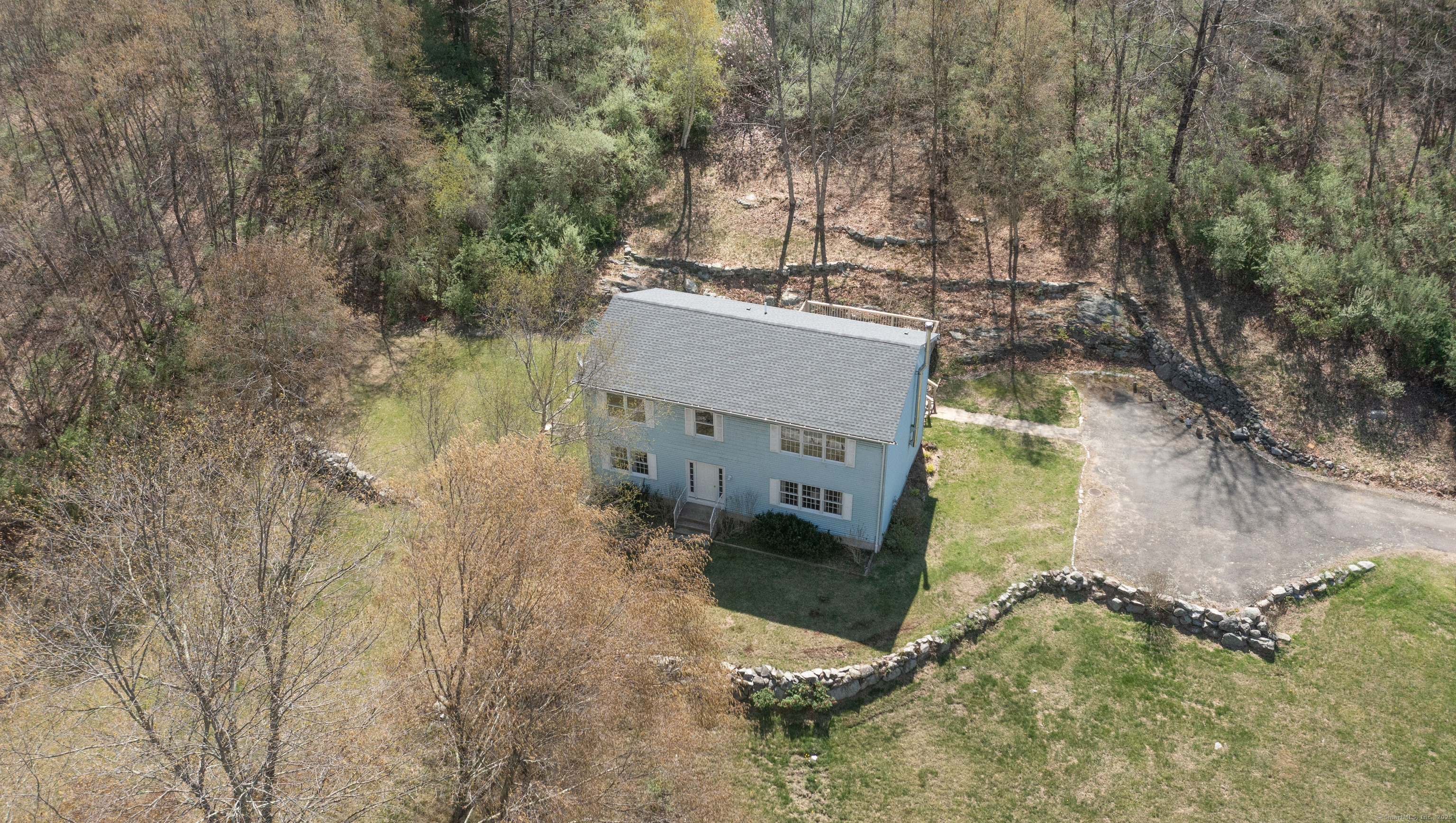 188 Huntingtown, Newtown, Connecticut 06470