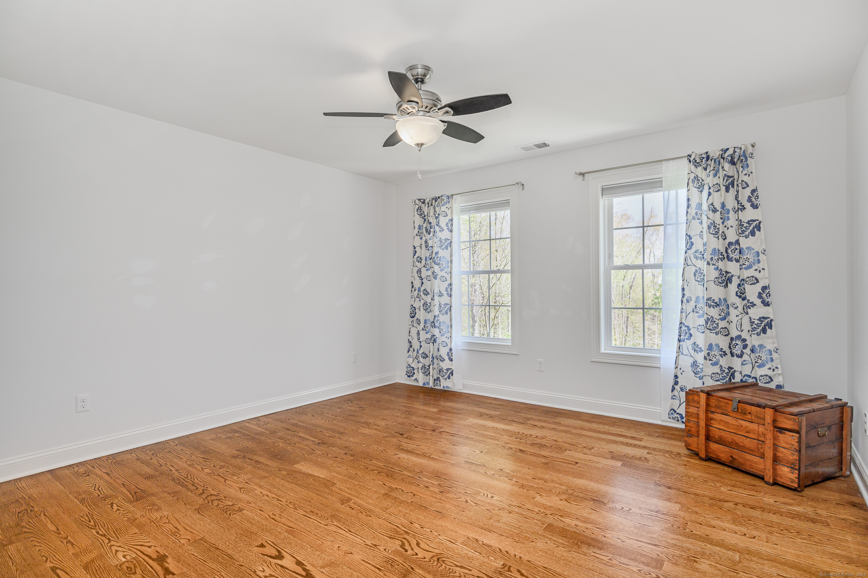 10A Taunton, Newtown, Connecticut 06470