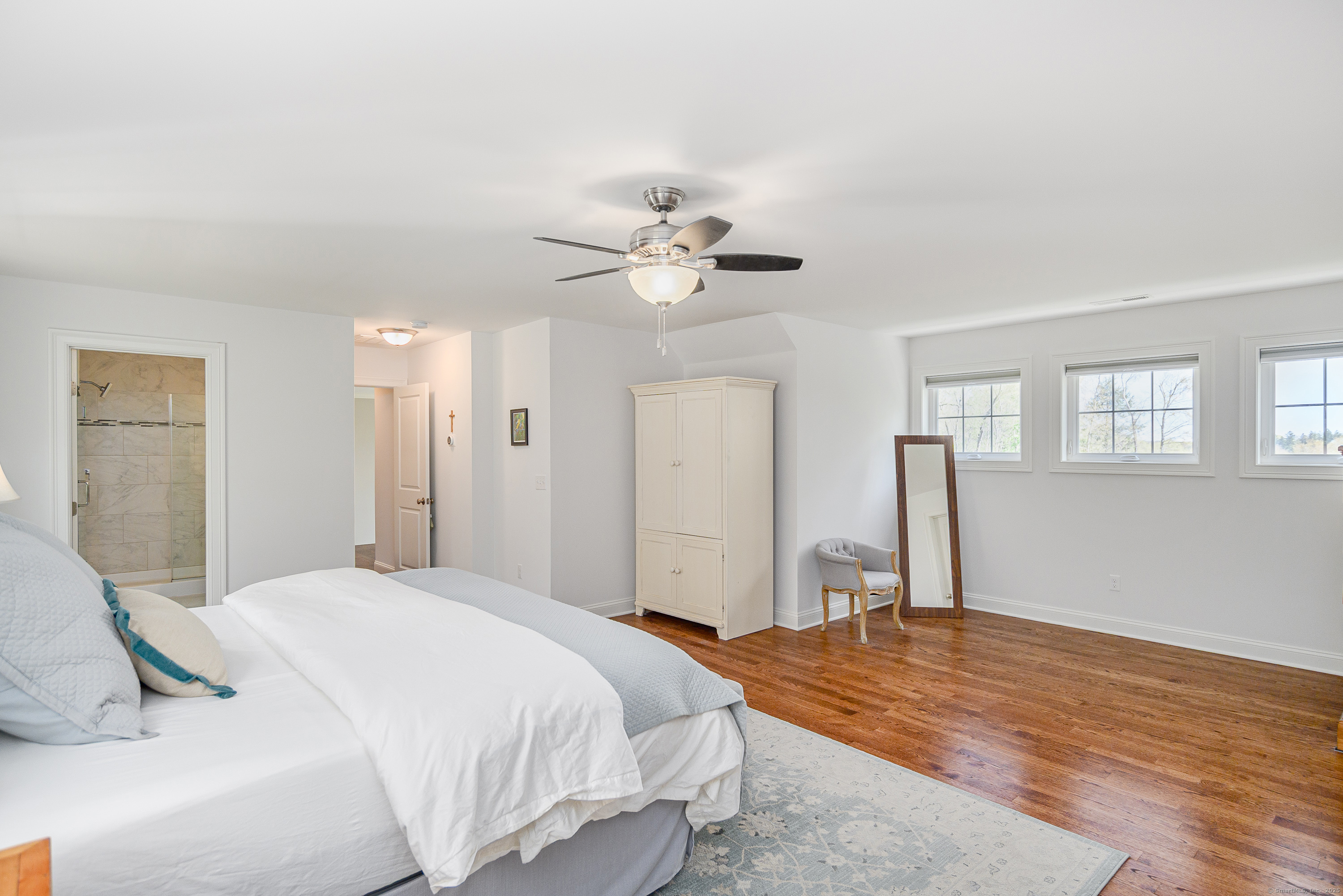 10A Taunton, Newtown, Connecticut 06470