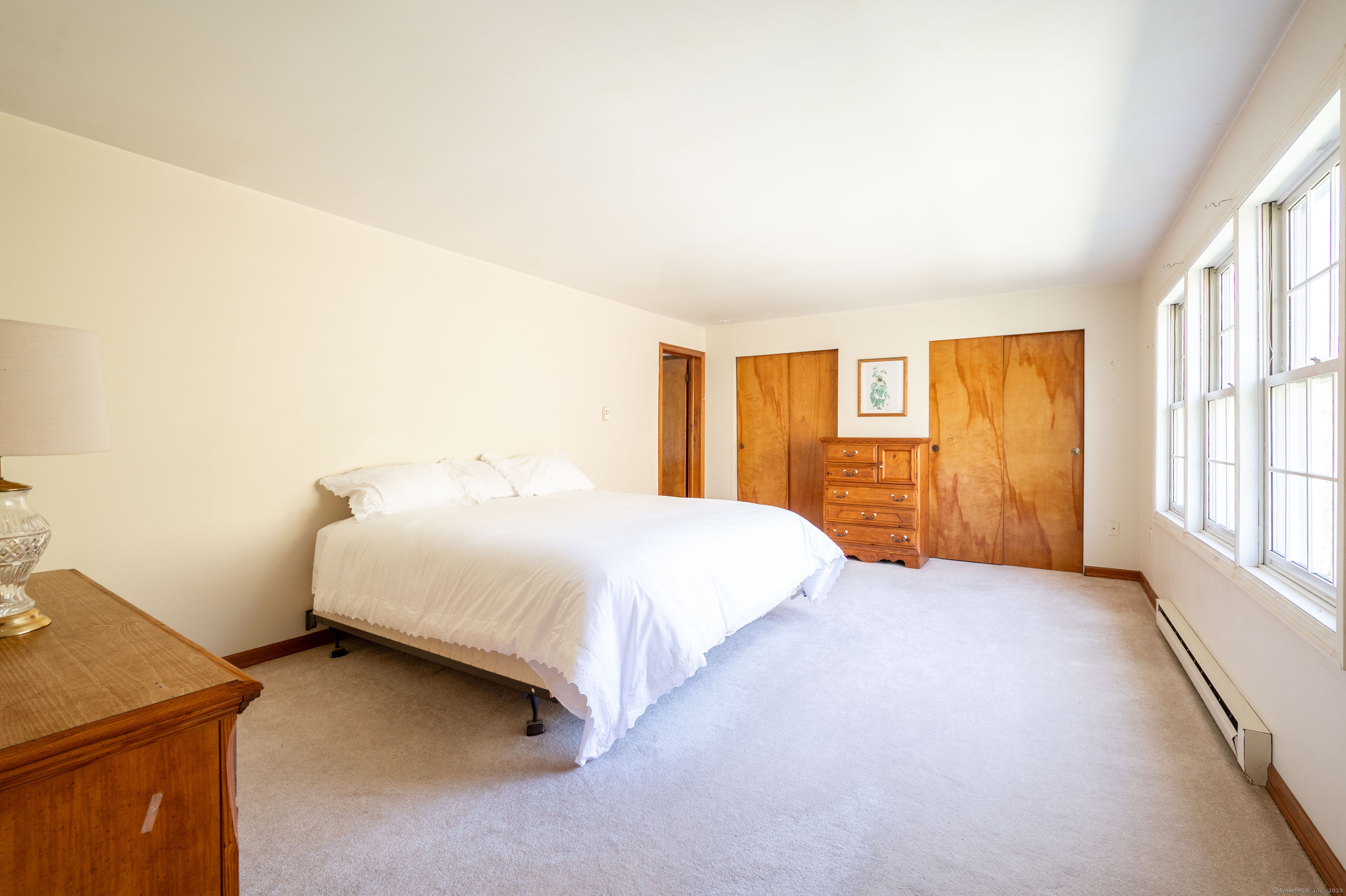 188 Huntingtown, Newtown, Connecticut 06470