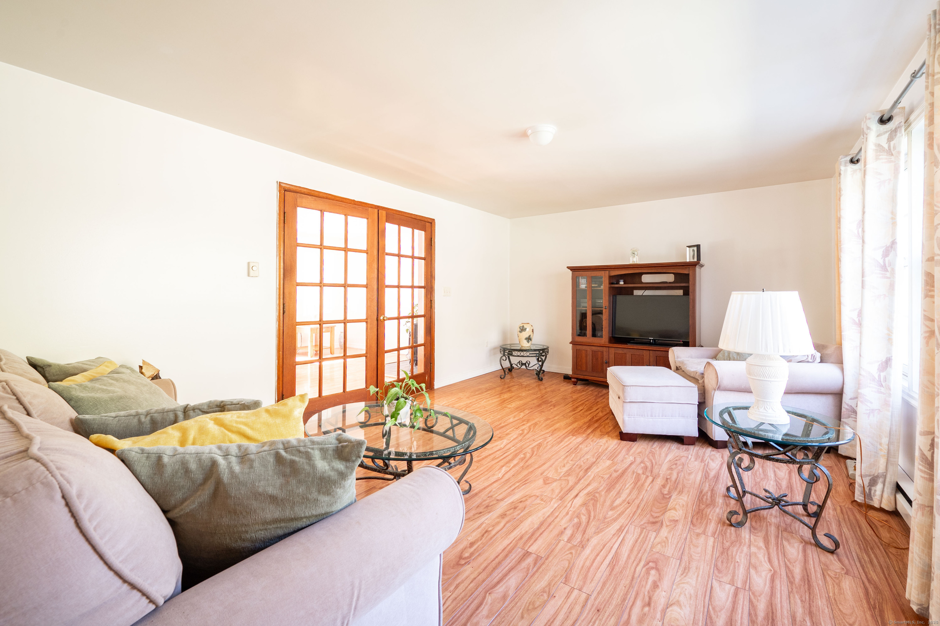 188 Huntingtown, Newtown, Connecticut 06470