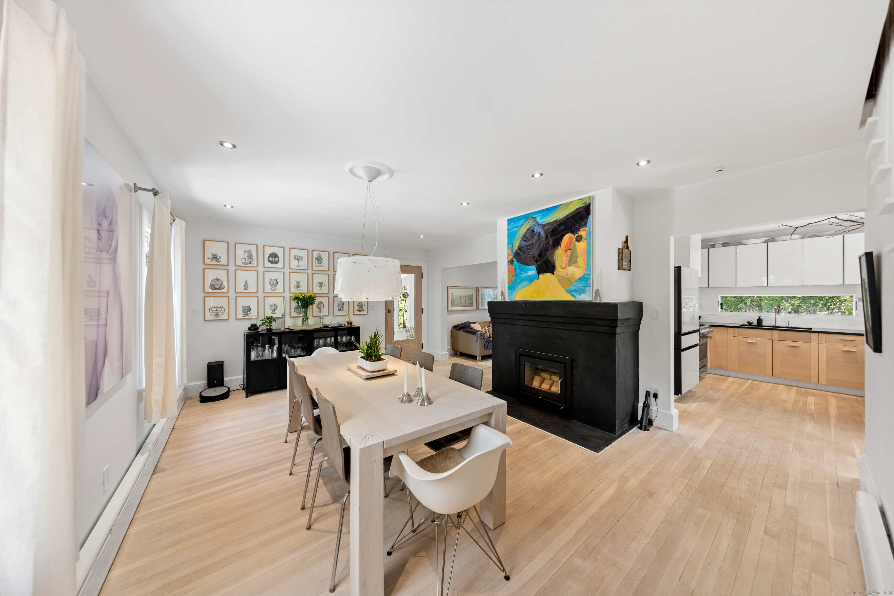 365 West, Darien, Connecticut 06820