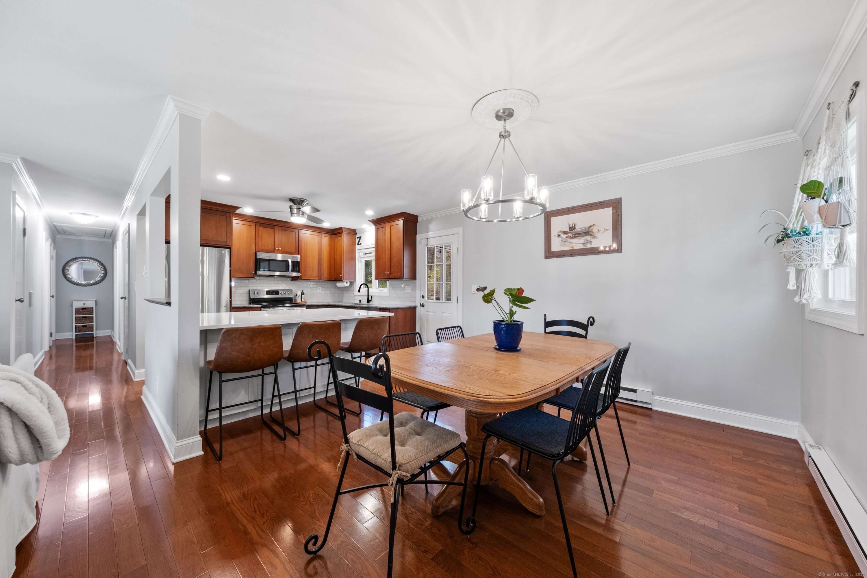 3 N Pleasant, Brookfield, Connecticut 06804