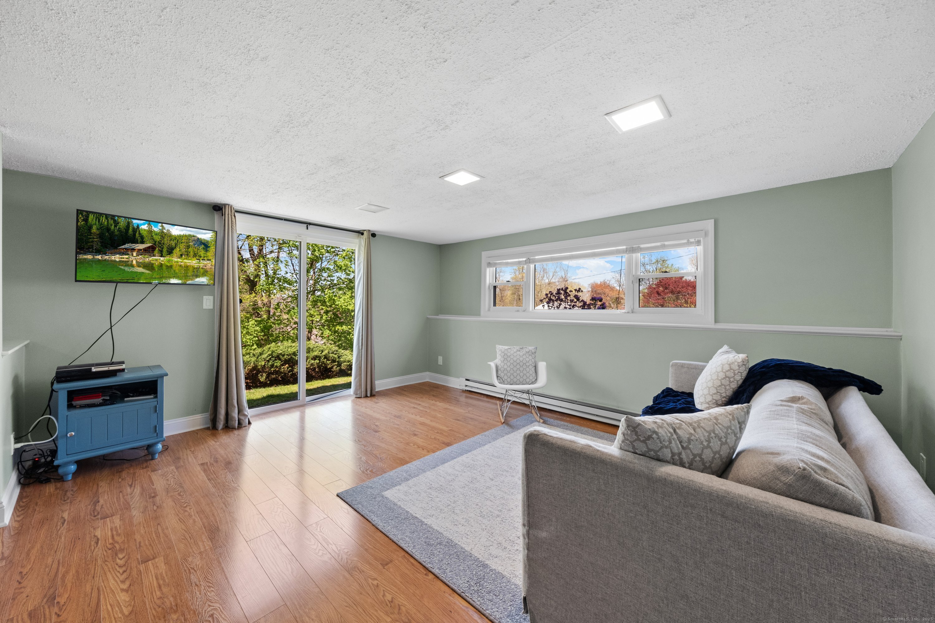 3 N Pleasant, Brookfield, Connecticut 06804