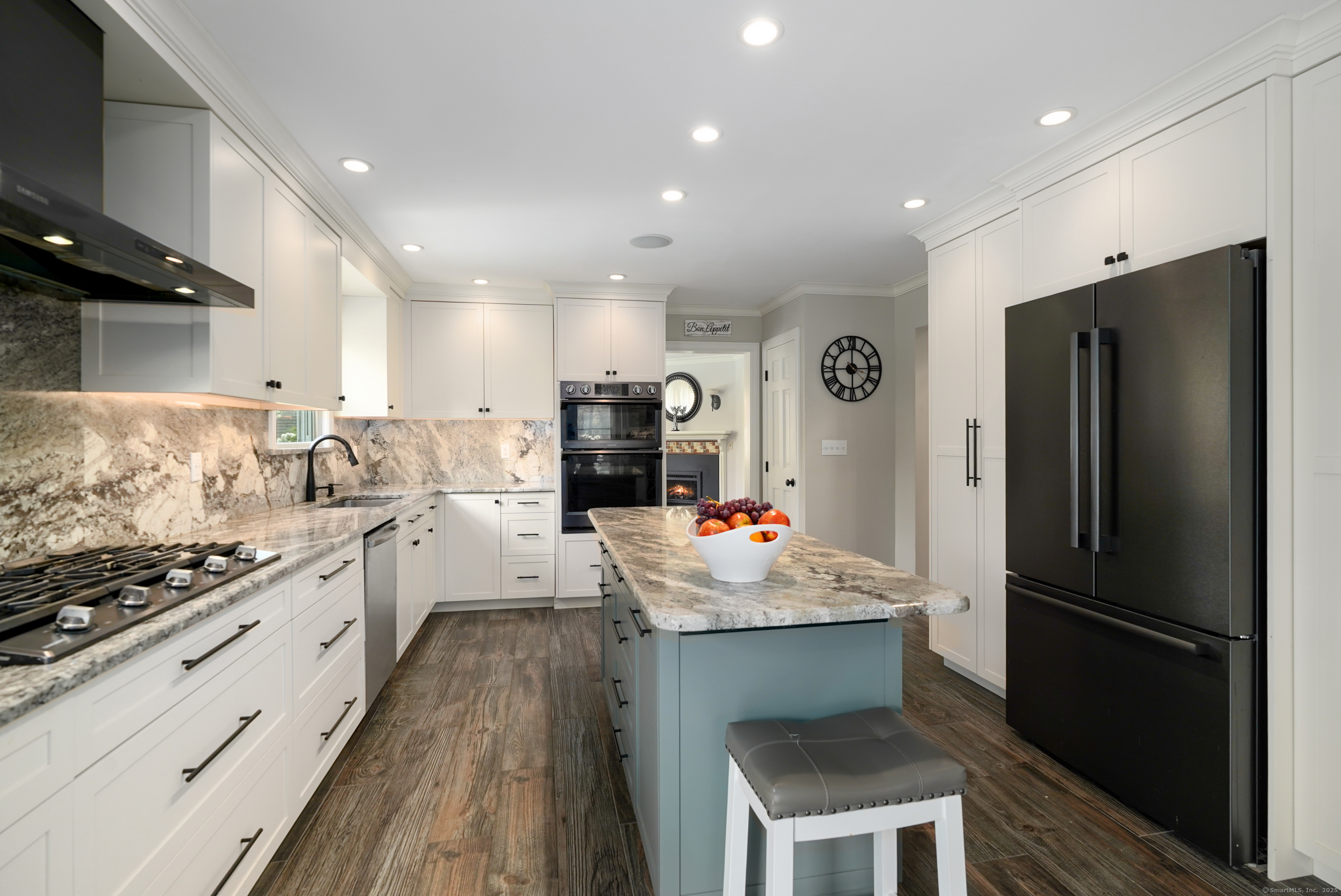 16B Westview, New Fairfield, Connecticut 06812