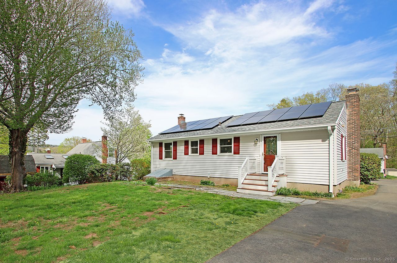 19 Morton, Meriden, Connecticut 06450
