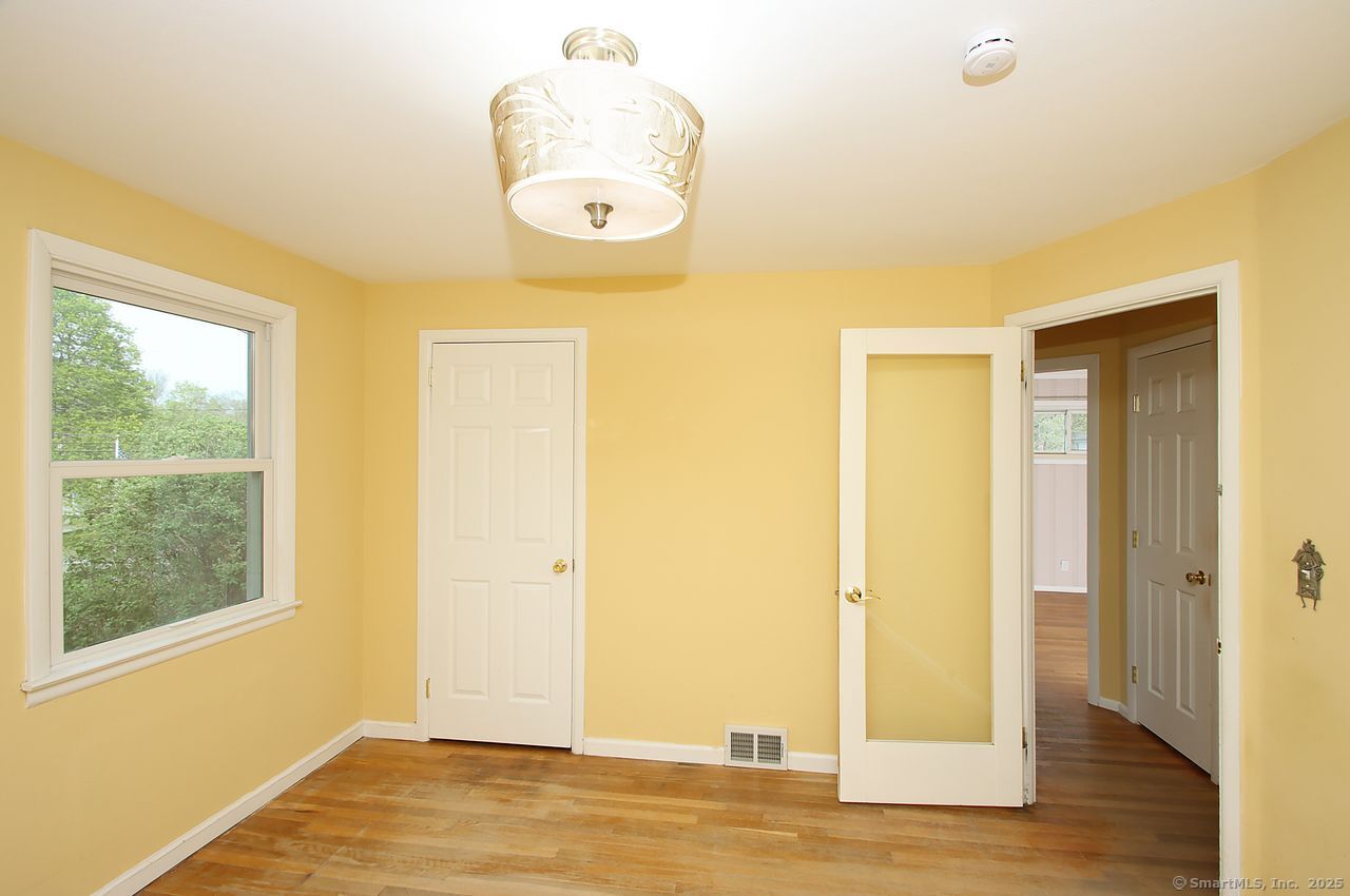 19 Morton, Meriden, Connecticut 06450