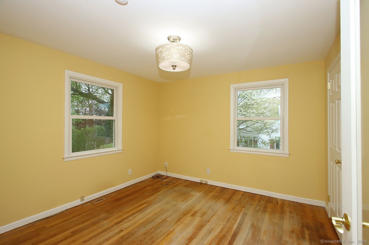 19 Morton, Meriden, Connecticut 06450