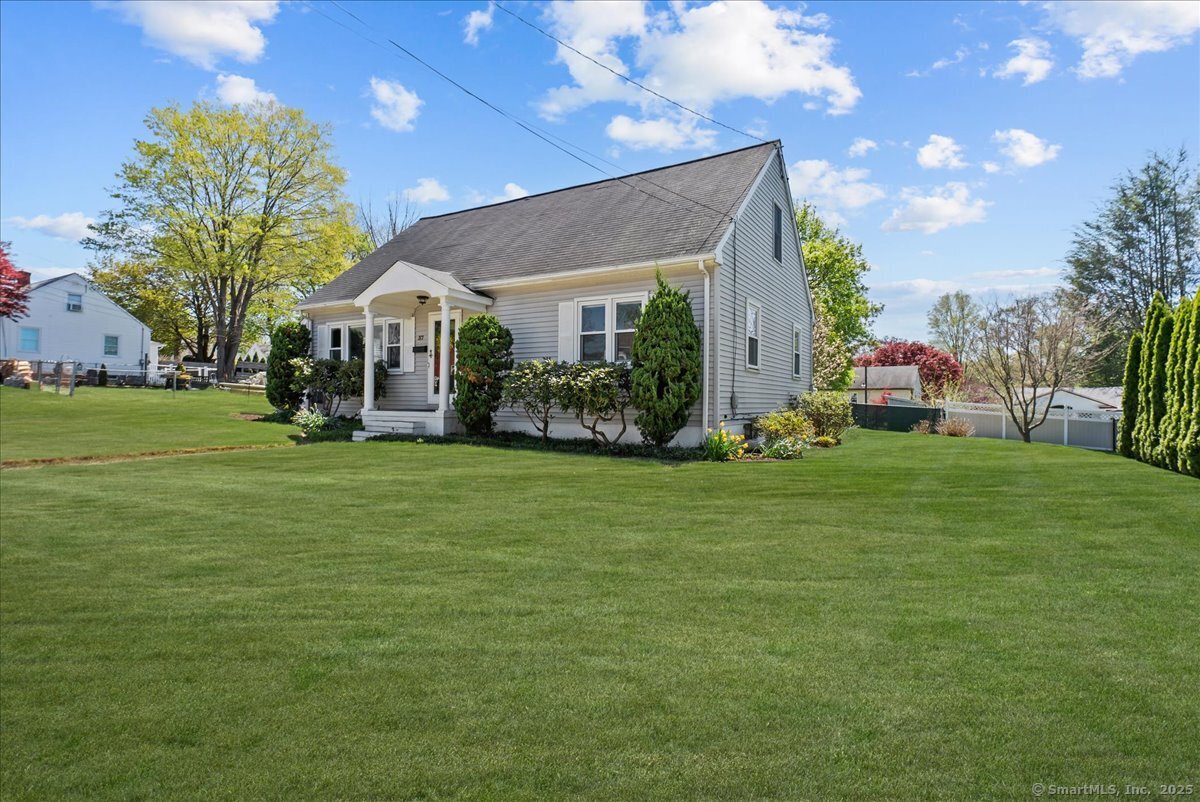 37 Green, Wallingford, Connecticut 06492