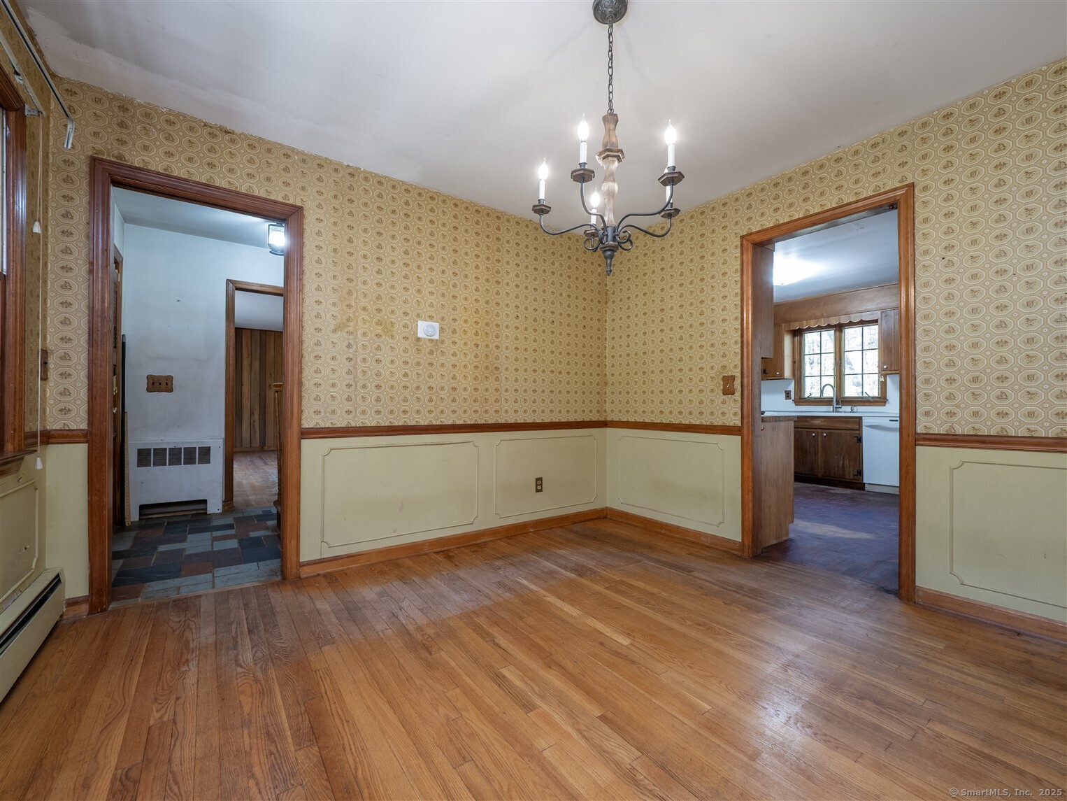 93 Pond, Wilton, Connecticut 06897