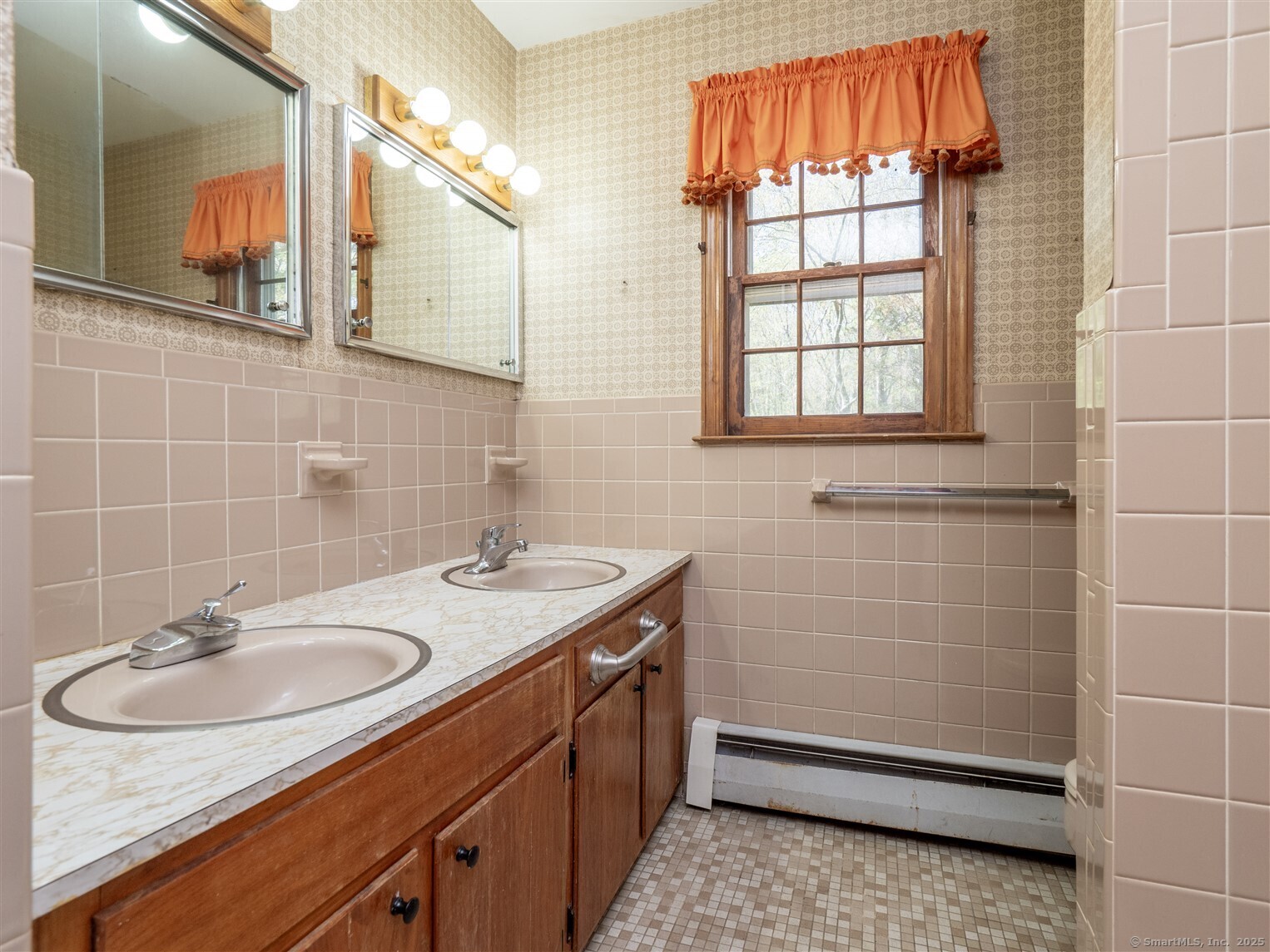 93 Pond, Wilton, Connecticut 06897