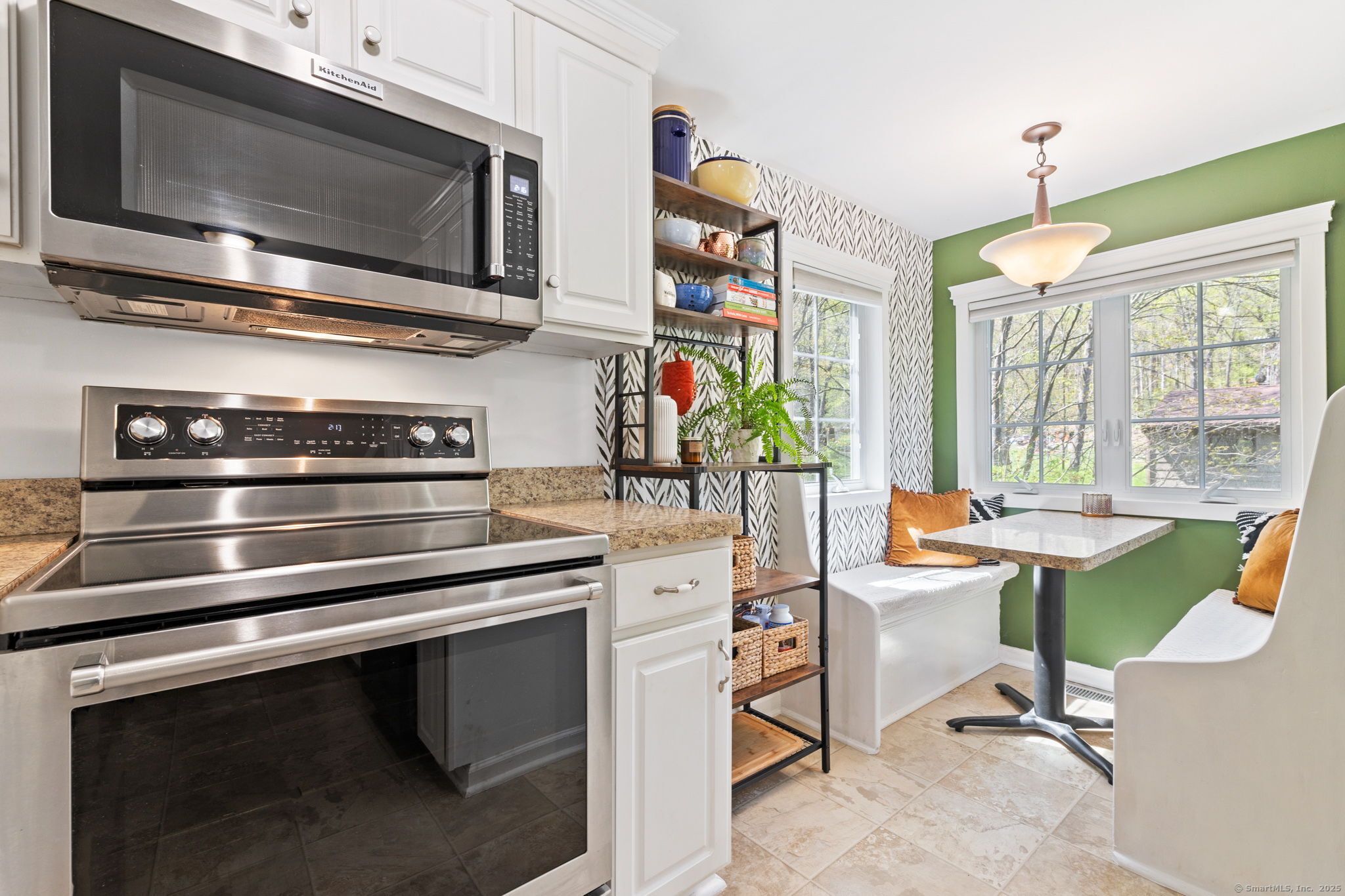 84 Great Hill, Oxford, Connecticut 06478