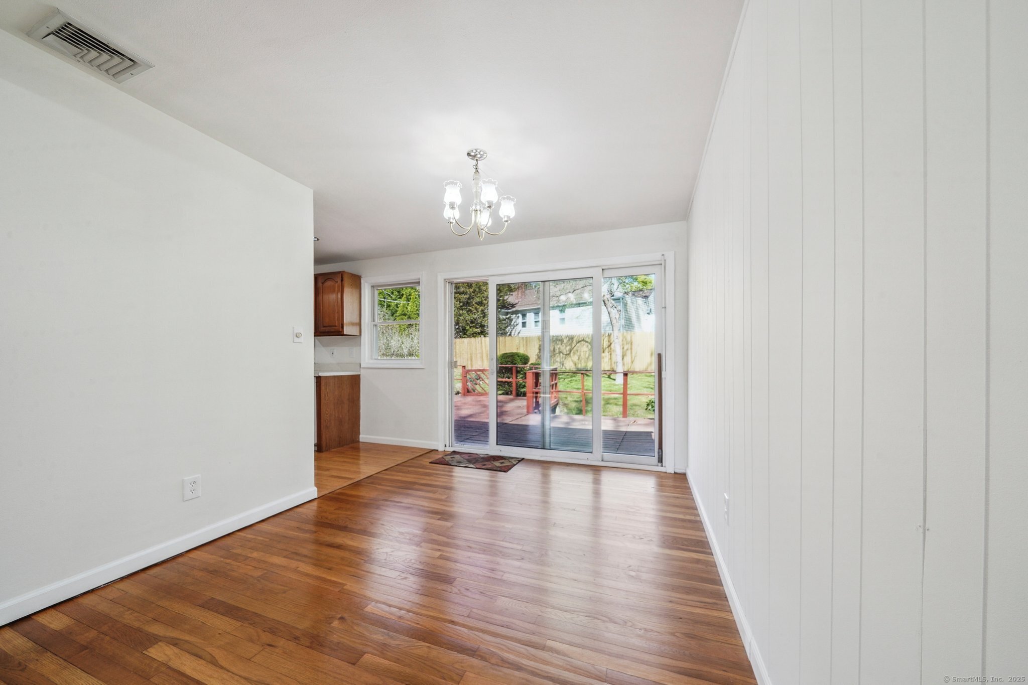 24 Styles, Norwalk, Connecticut 06850