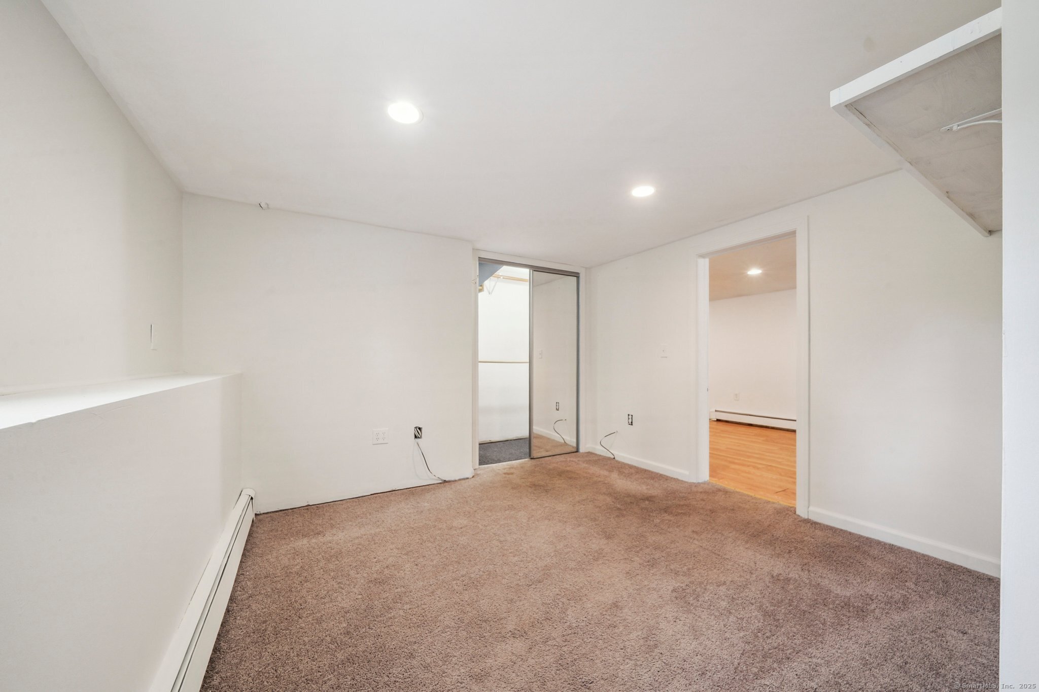 24 Styles, Norwalk, Connecticut 06850