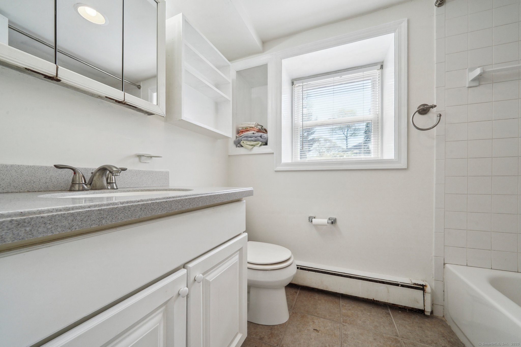 24 Styles, Norwalk, Connecticut 06850