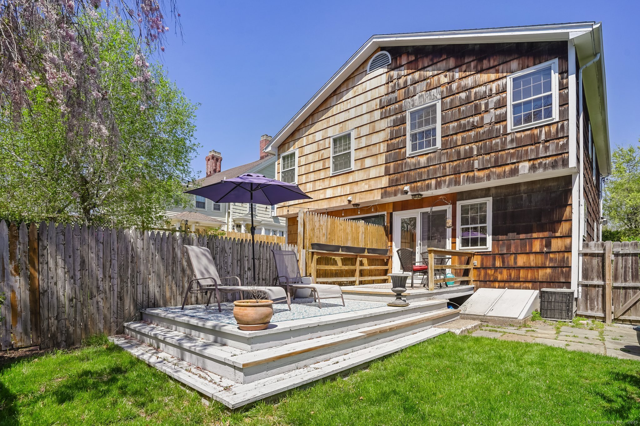 409 Brewster, Bridgeport, Connecticut 06605