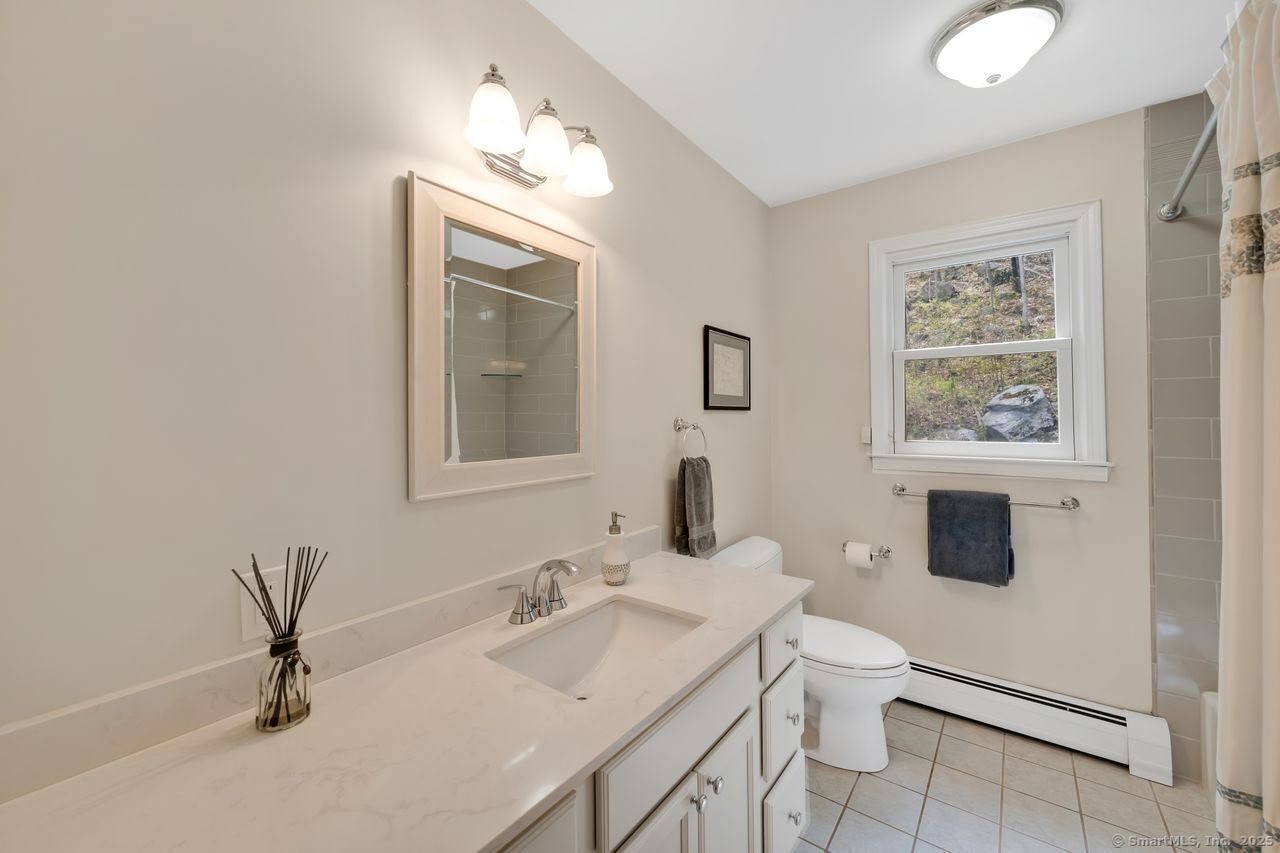 431 Fan Hill, Monroe, Connecticut 06468