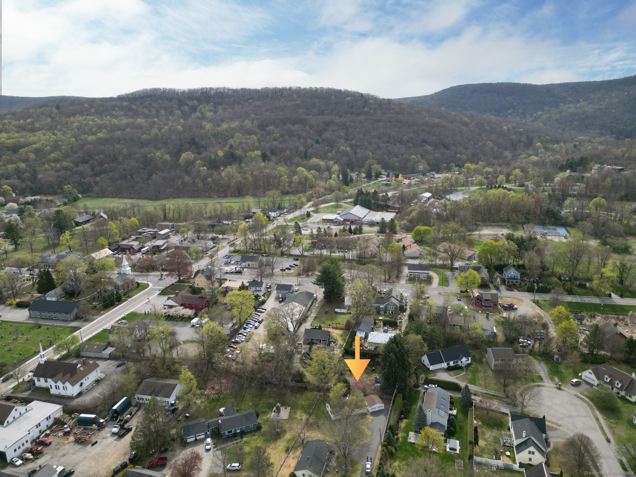 53B Elizabeth, Kent, Connecticut 06757