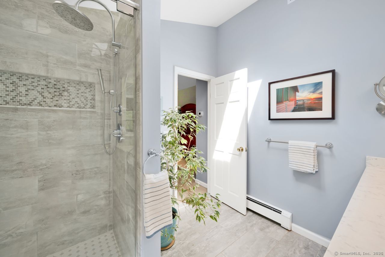 431 Fan Hill, Monroe, Connecticut 06468