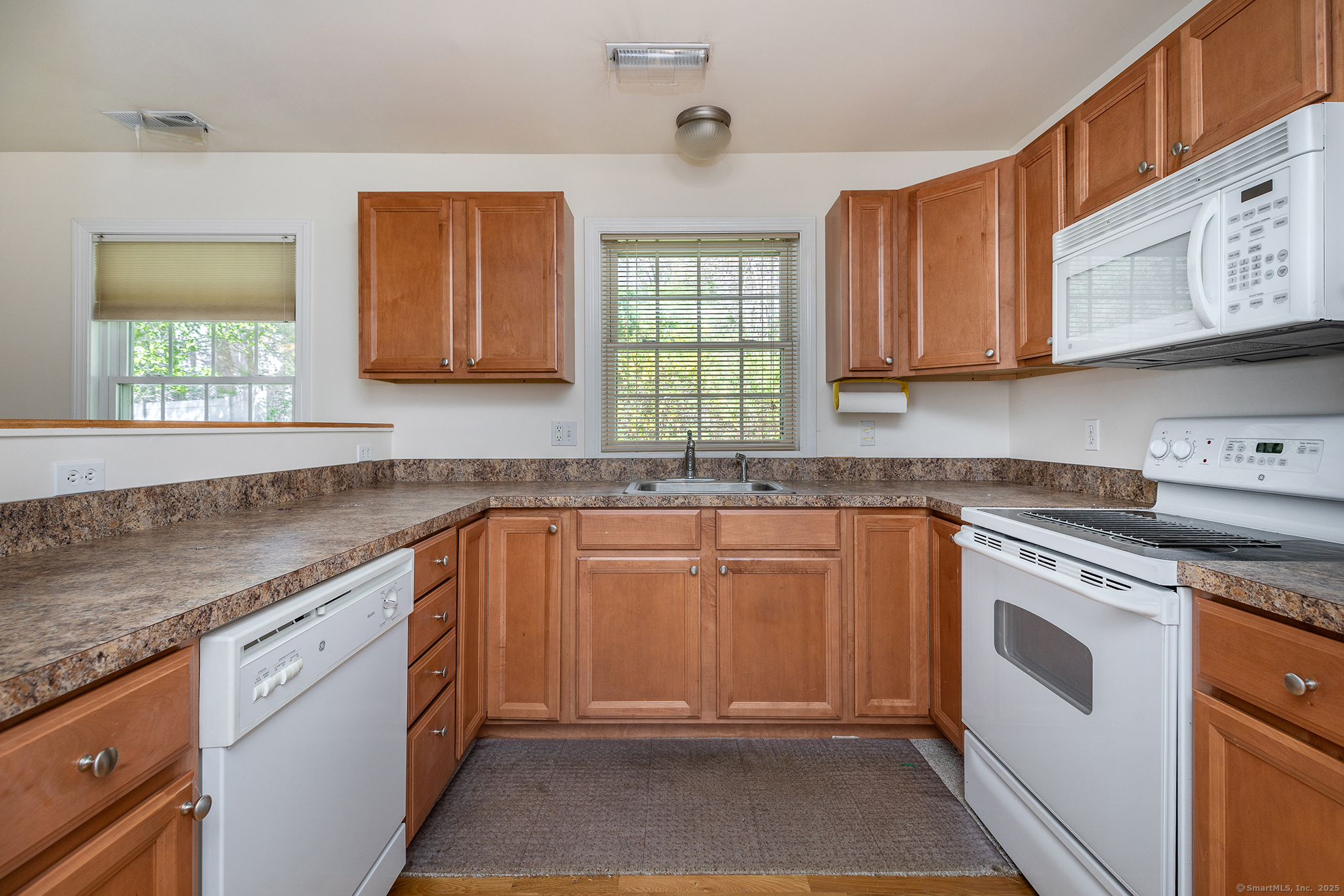 7 Mallory, Danbury, Connecticut 06811