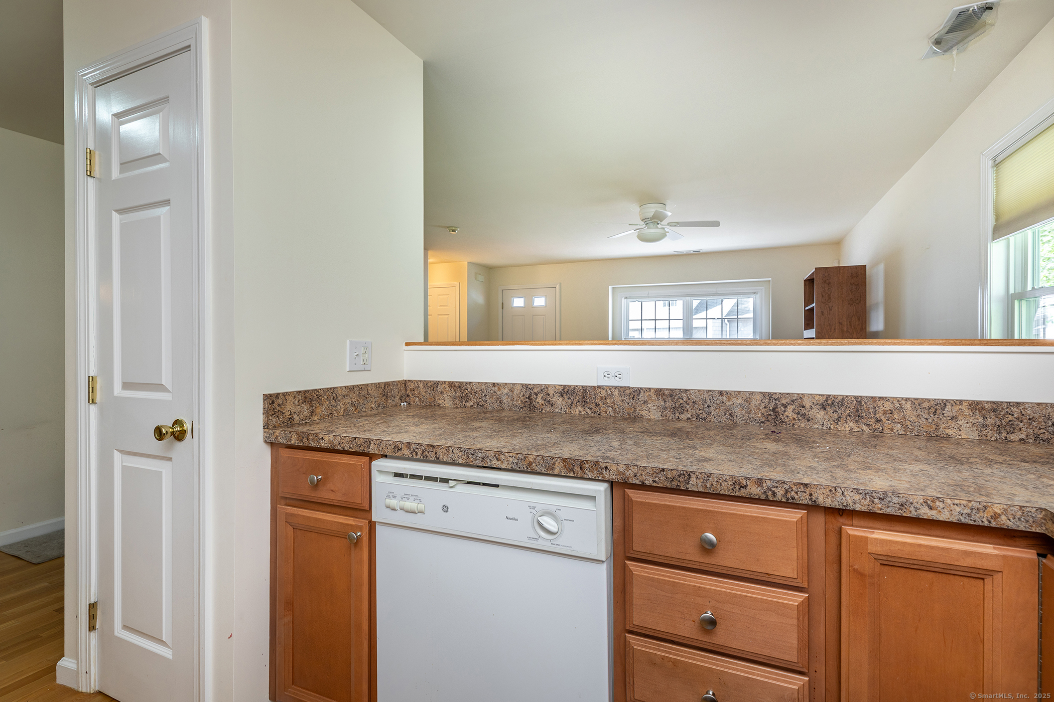 7 Mallory, Danbury, Connecticut 06811