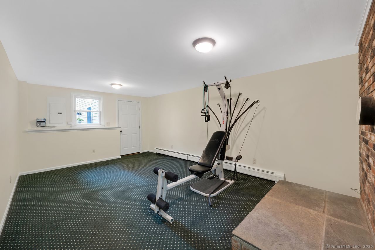431 Fan Hill, Monroe, Connecticut 06468