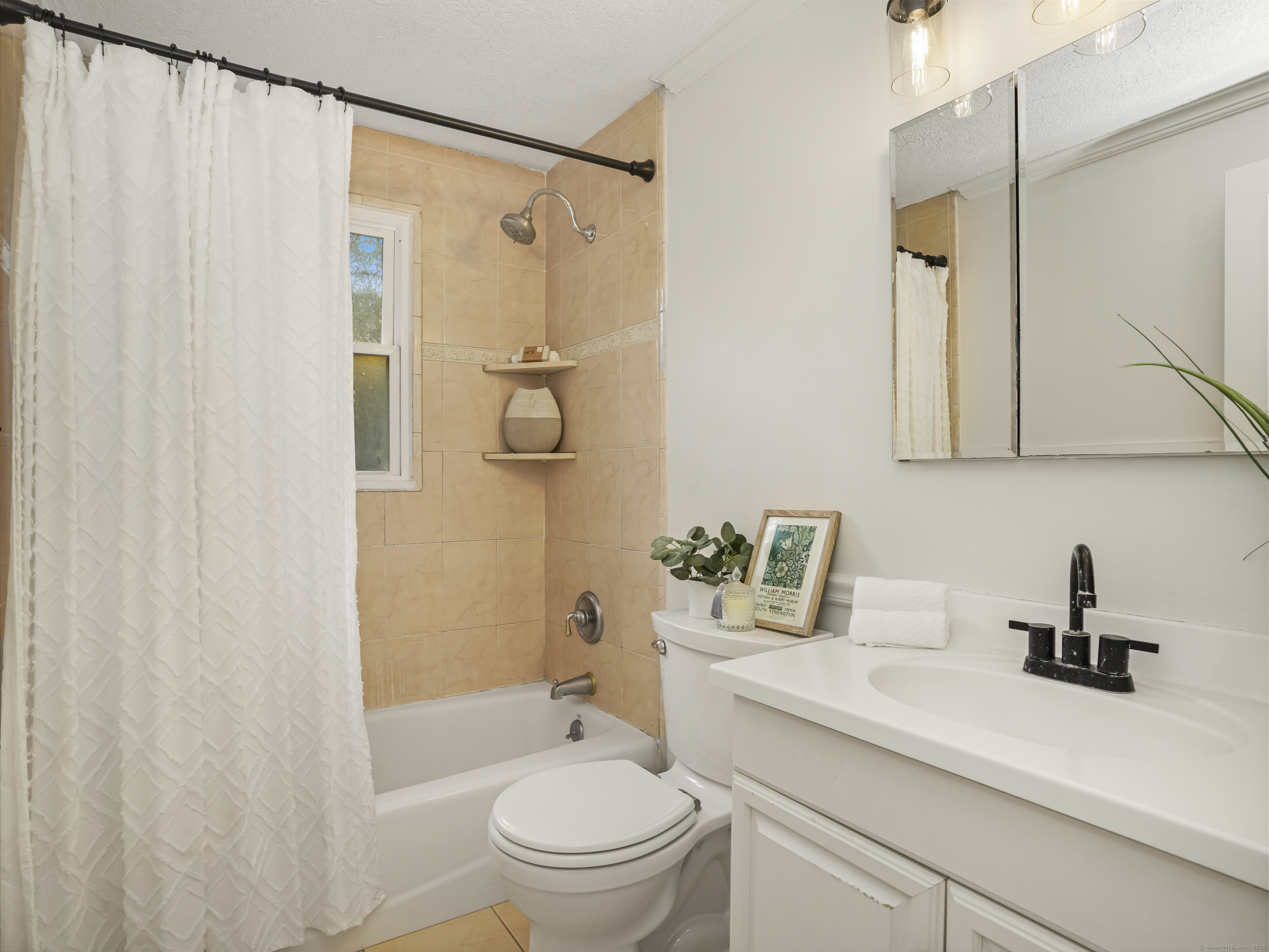 23 Tubbs Spring, Weston, Connecticut 06883