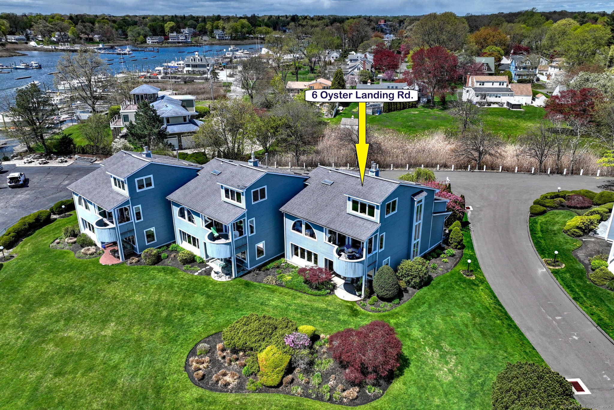 6 Oyster Landing, Milford, Connecticut 06460
