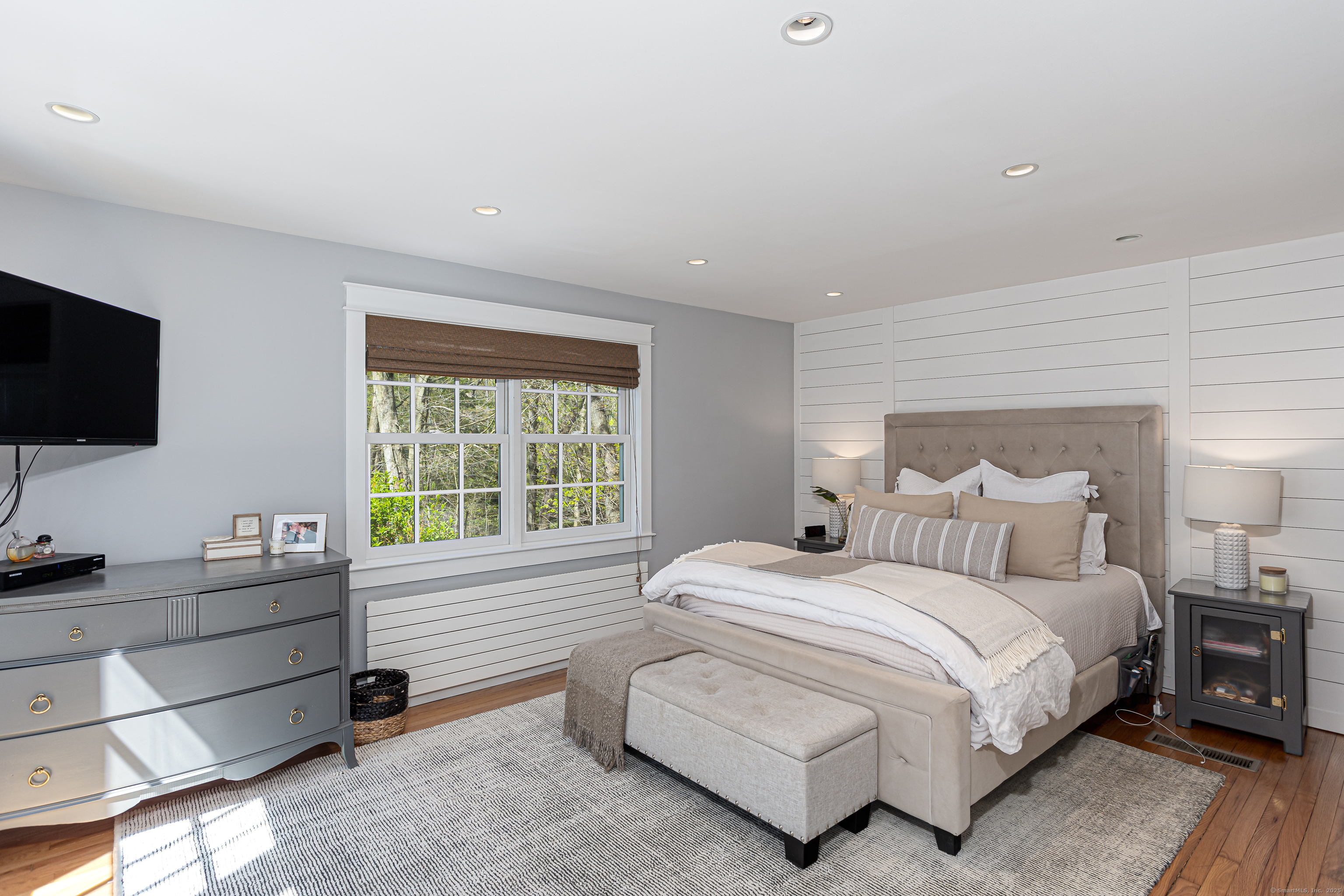 128 Blackwood, Stamford, Connecticut 06903