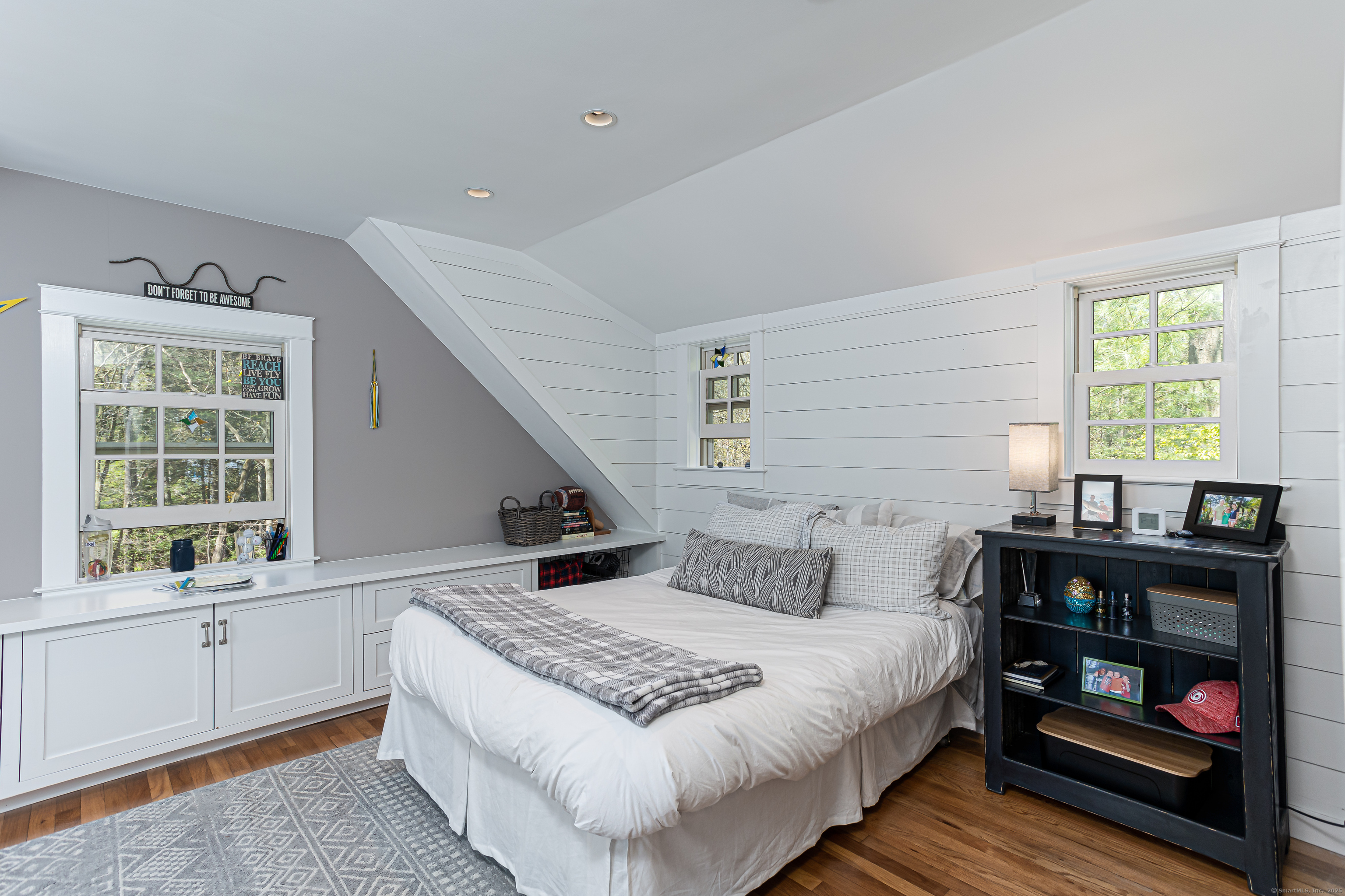 128 Blackwood, Stamford, Connecticut 06903