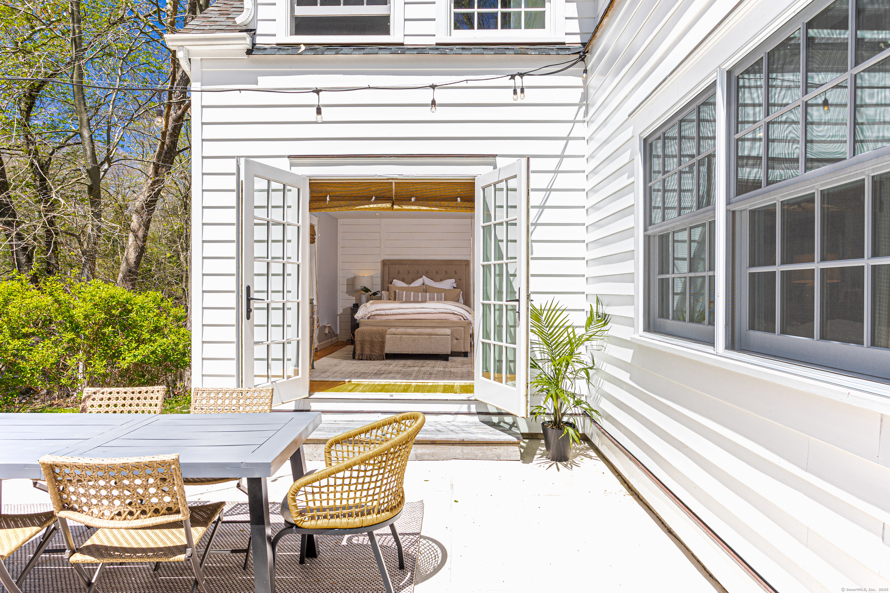 128 Blackwood, Stamford, Connecticut 06903