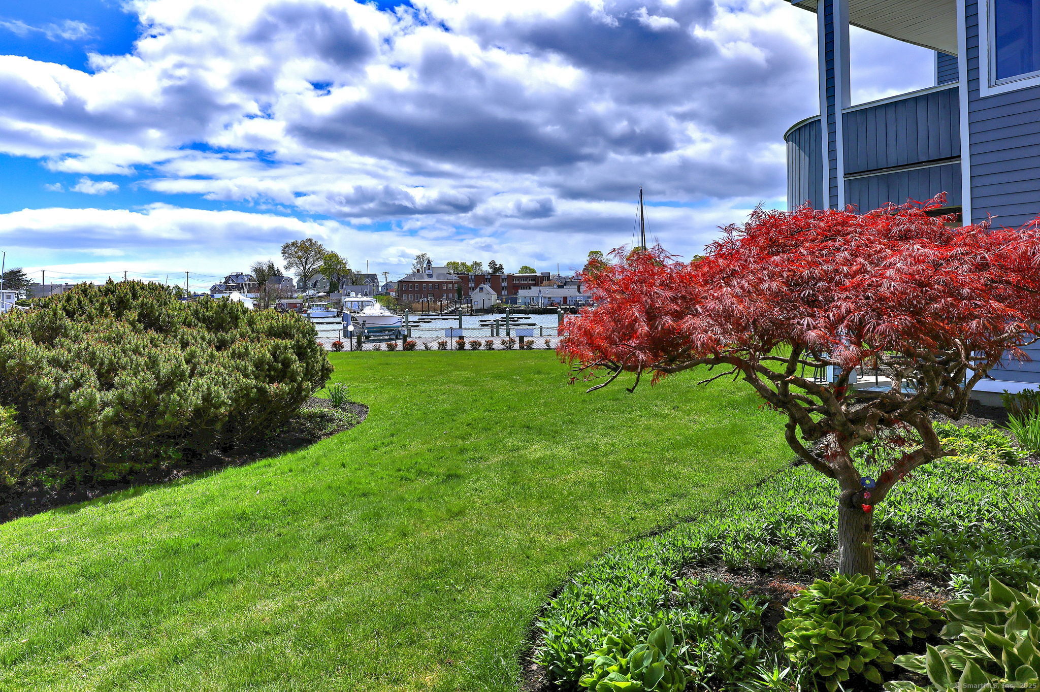 6 Oyster Landing, Milford, Connecticut 06460