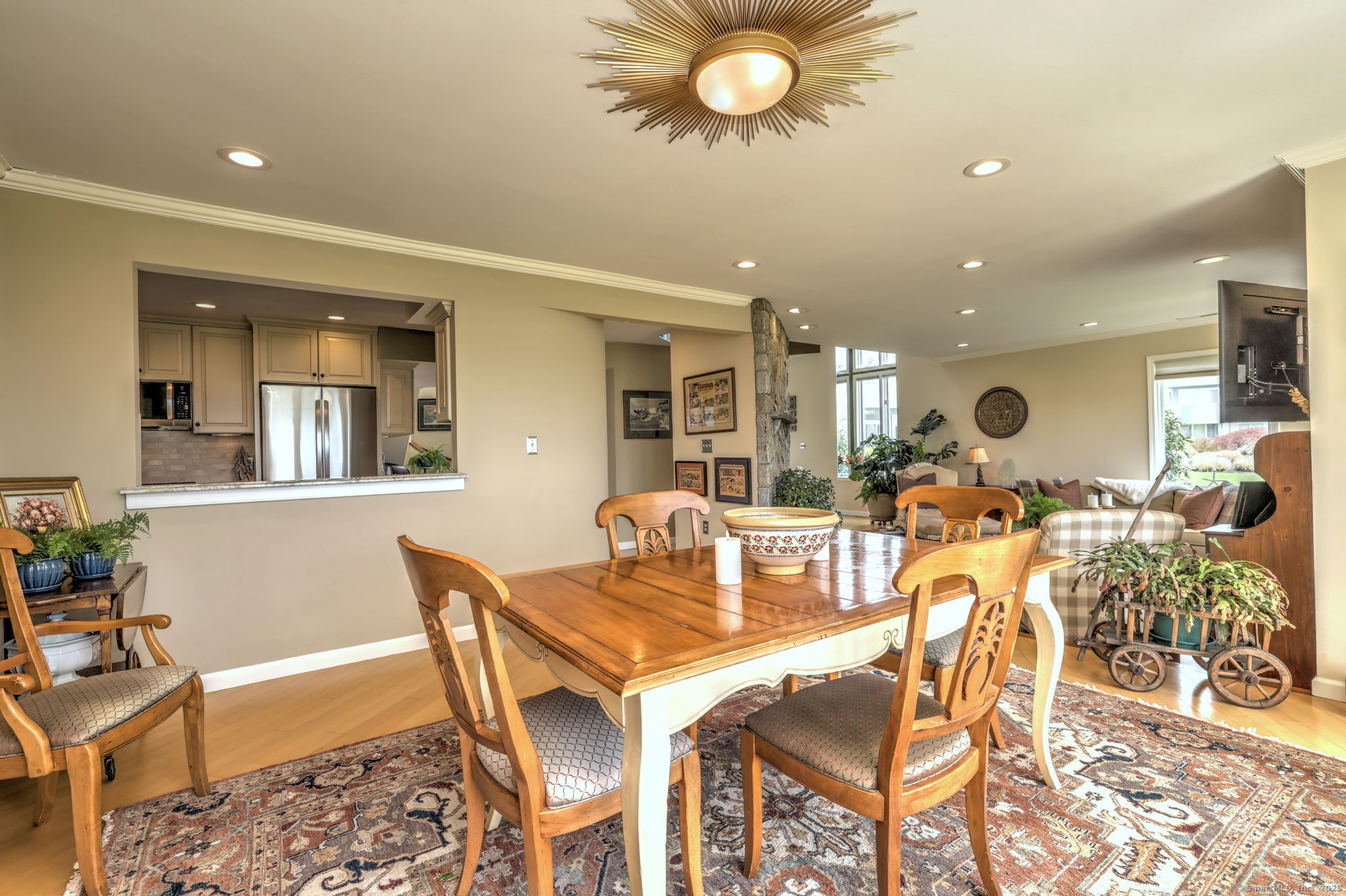 6 Oyster Landing, Milford, Connecticut 06460