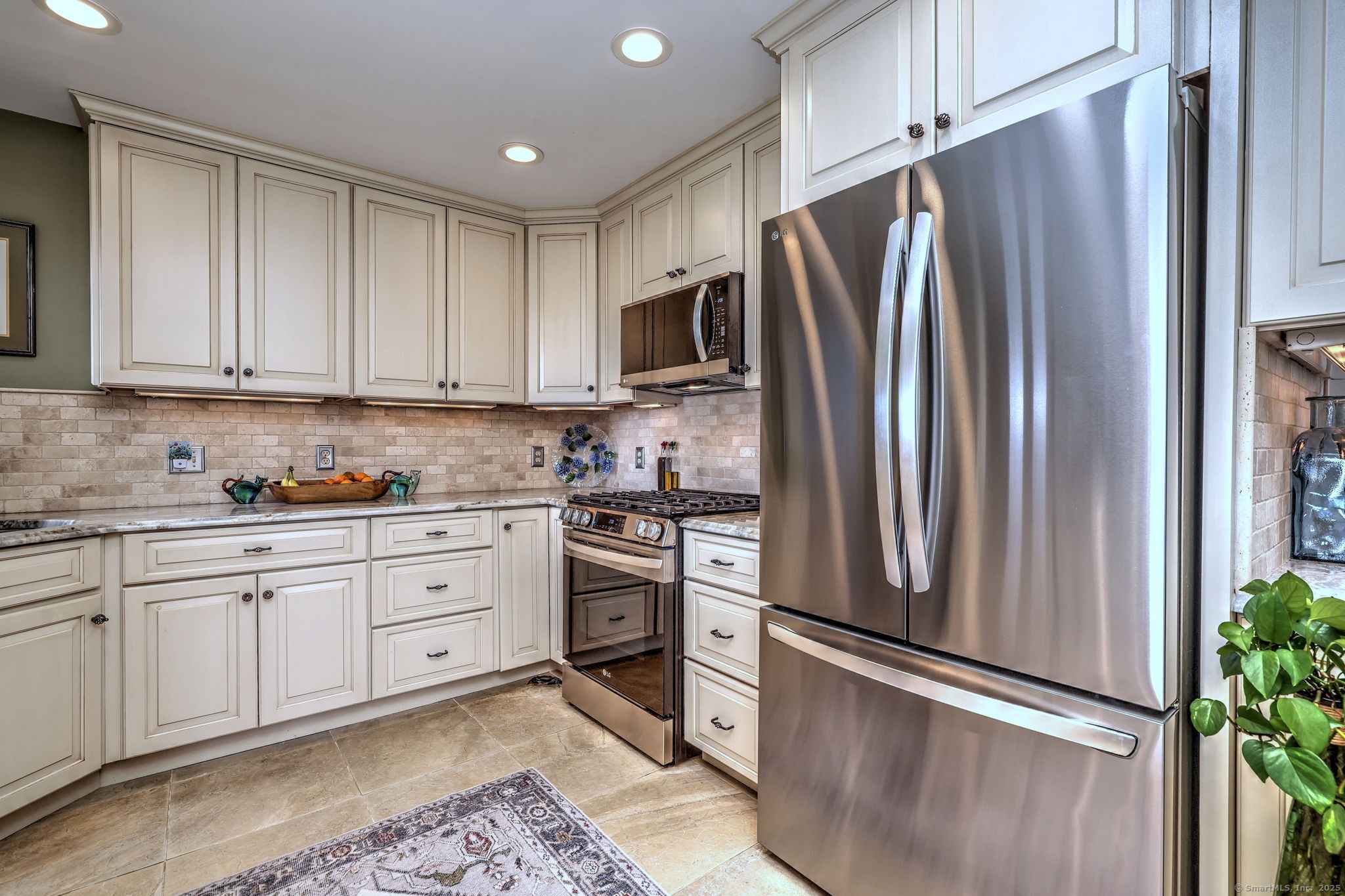 6 Oyster Landing, Milford, Connecticut 06460