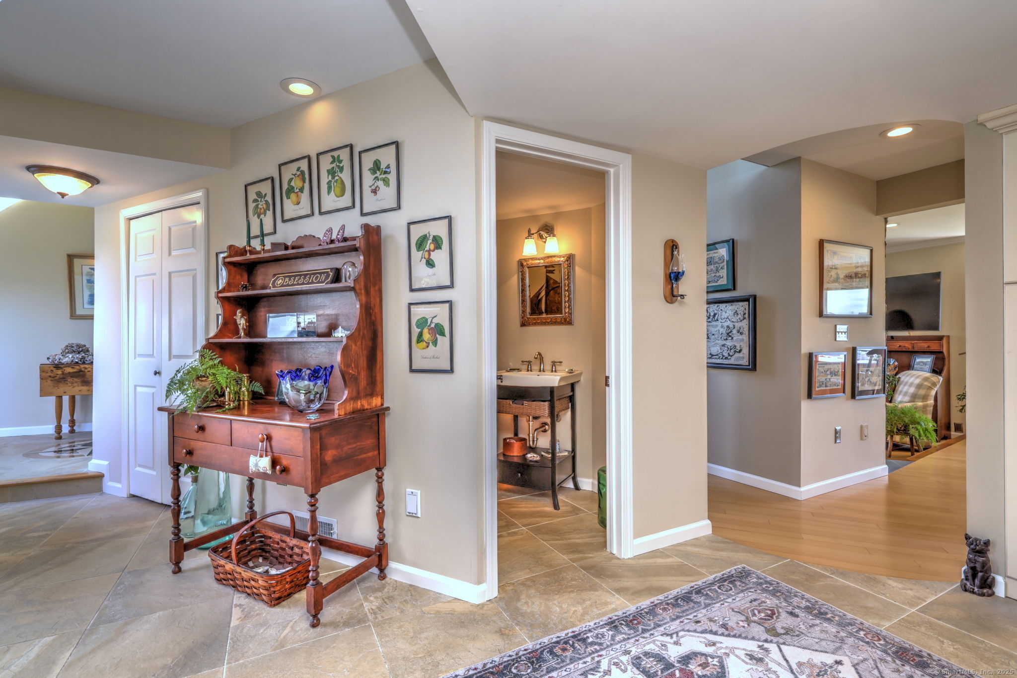 6 Oyster Landing, Milford, Connecticut 06460