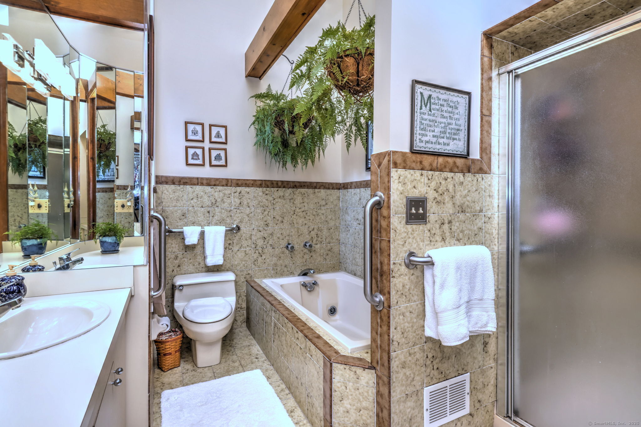 6 Oyster Landing, Milford, Connecticut 06460