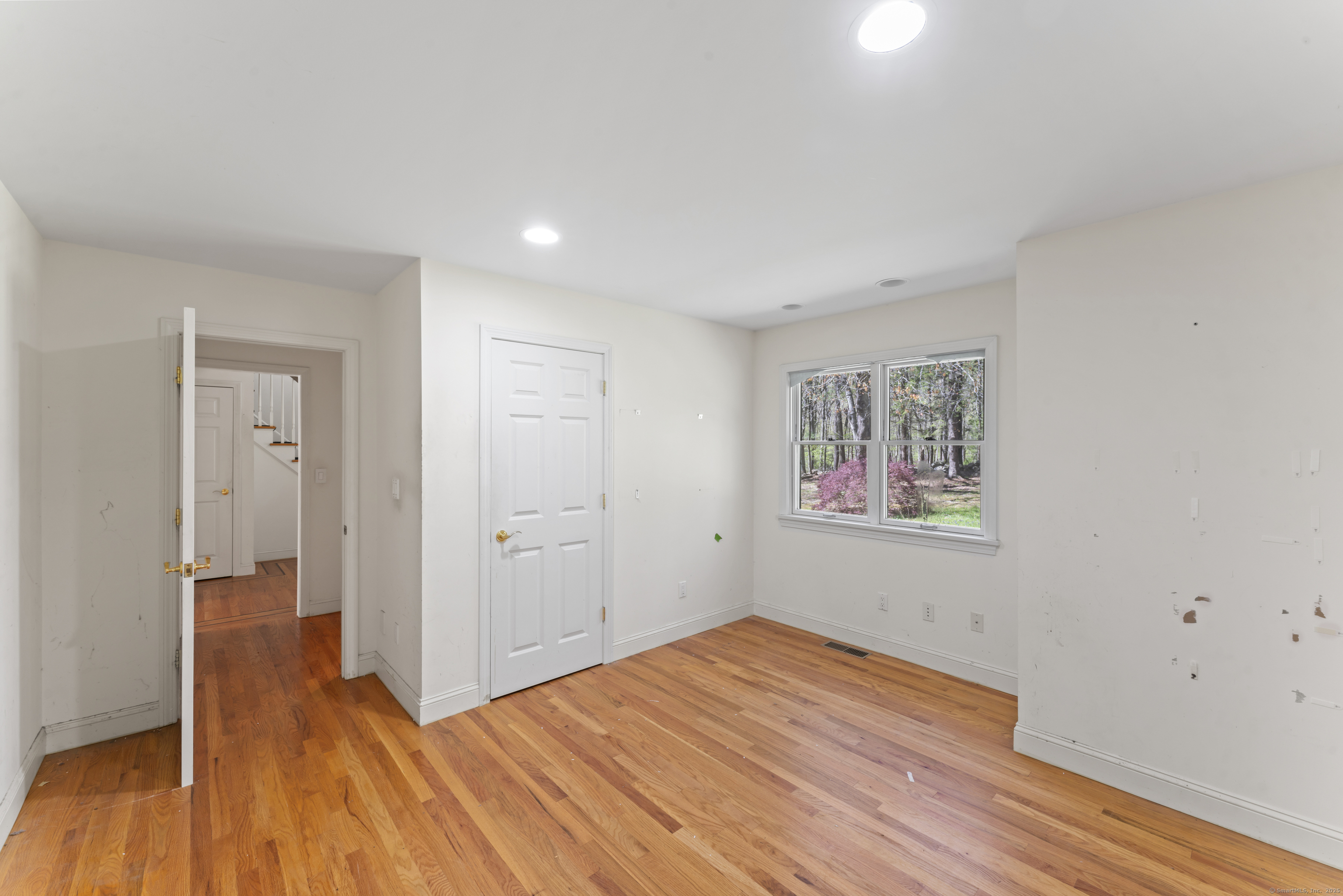 913 Ridgefield, Wilton, Connecticut 06897
