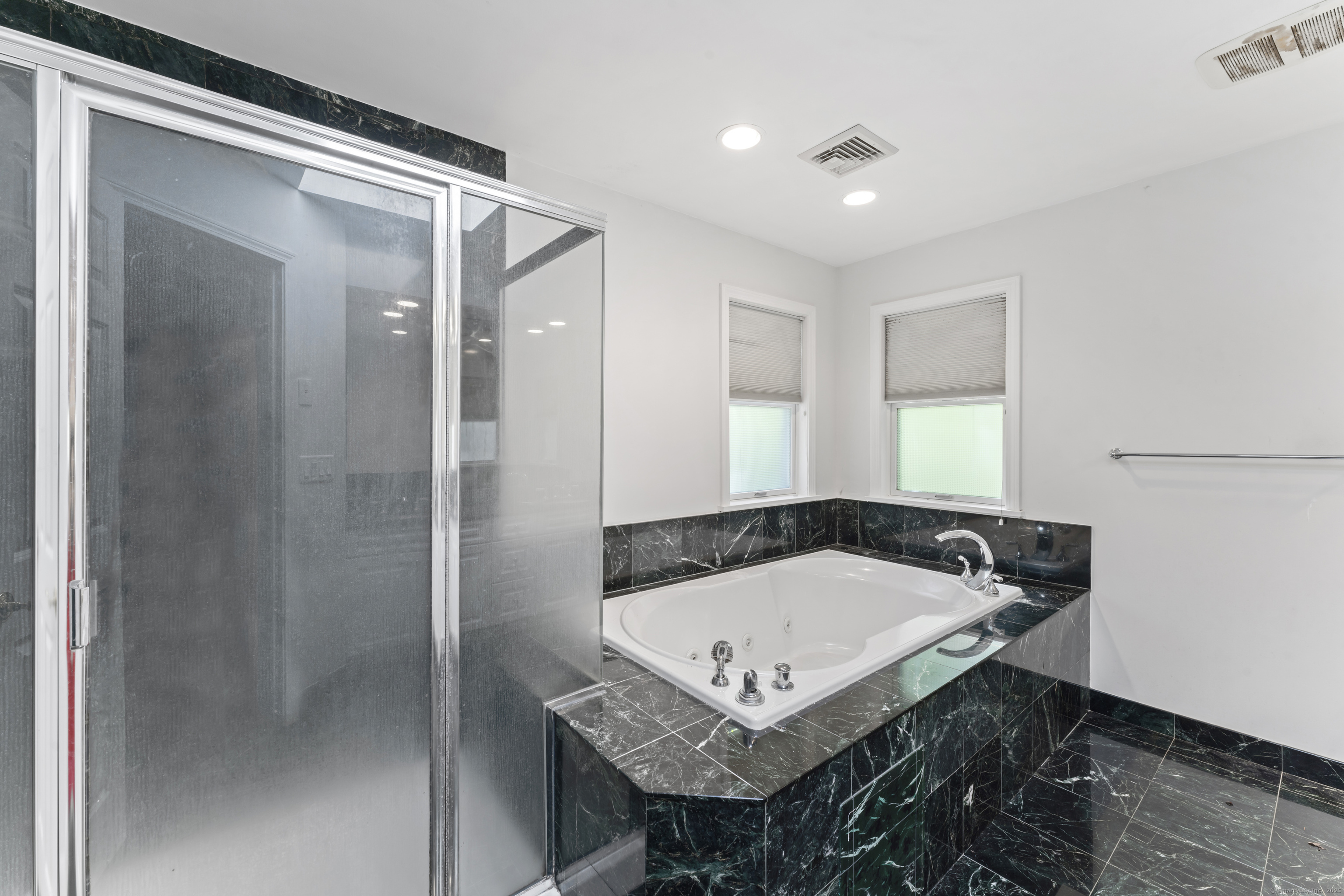 913 Ridgefield, Wilton, Connecticut 06897