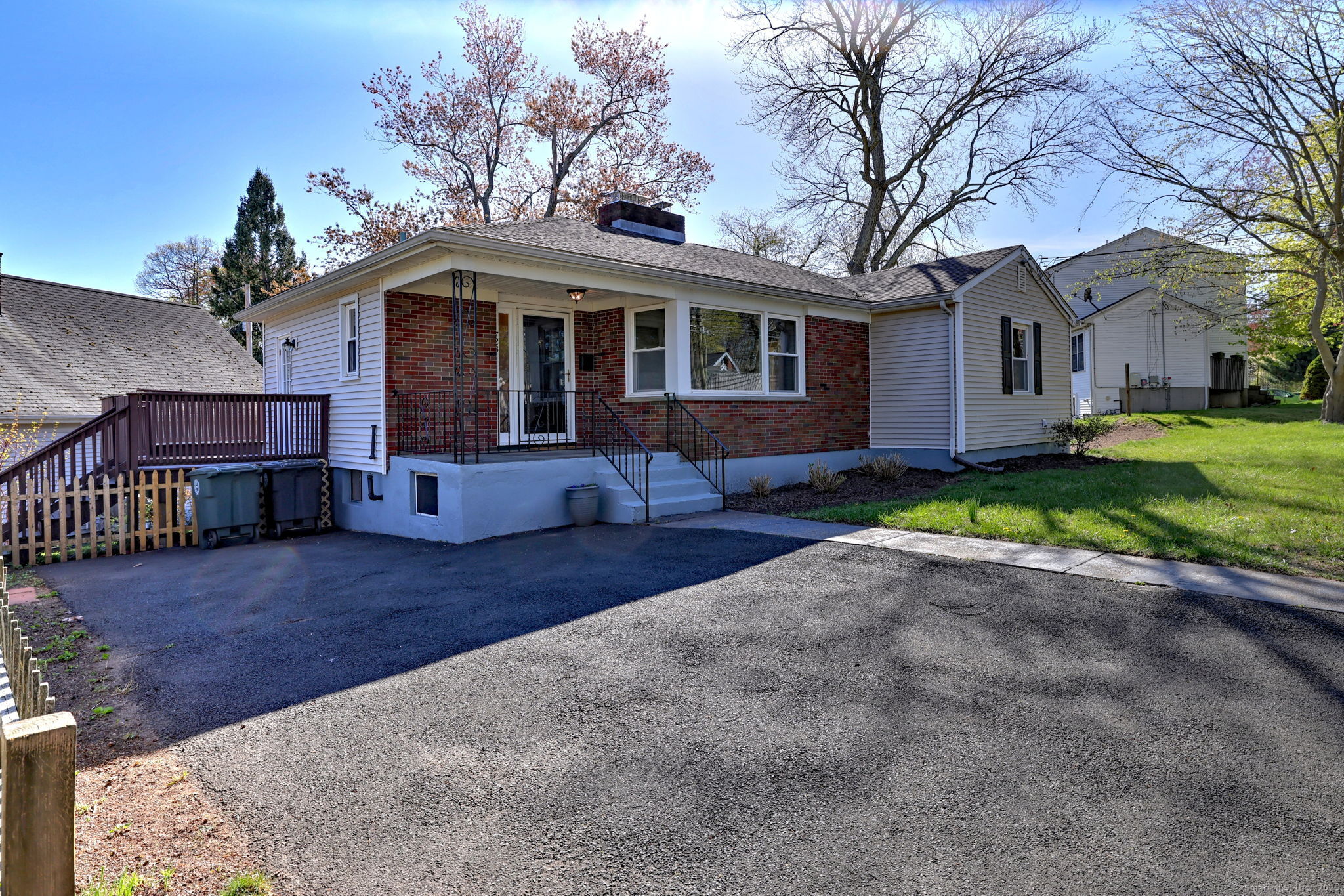 723 Buckingham, Milford, Connecticut 06460