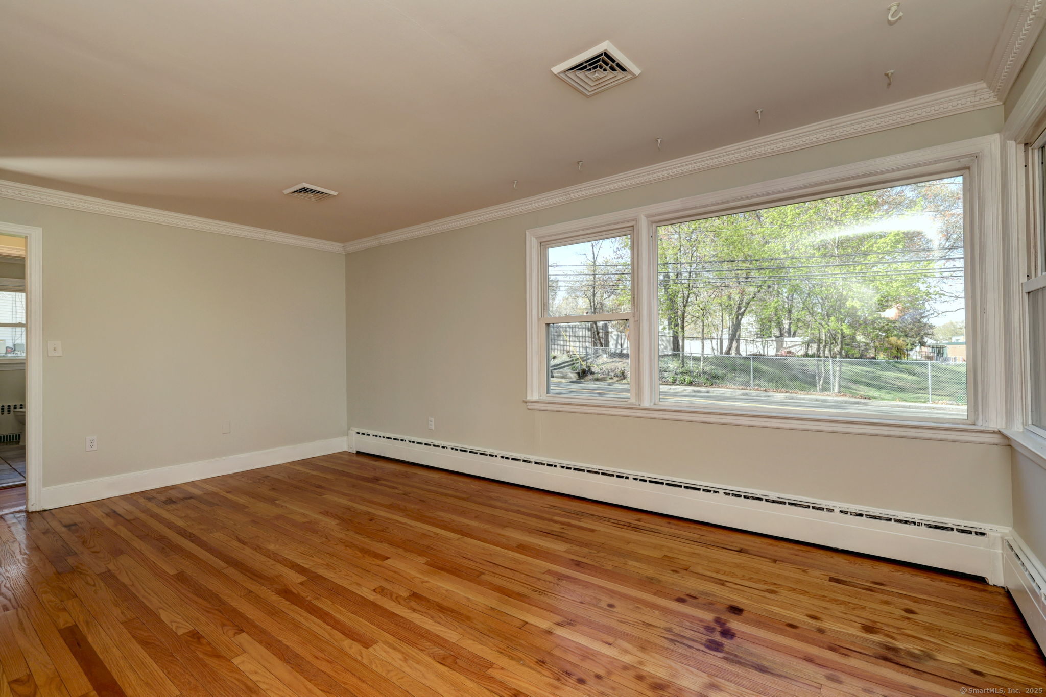 723 Buckingham, Milford, Connecticut 06460