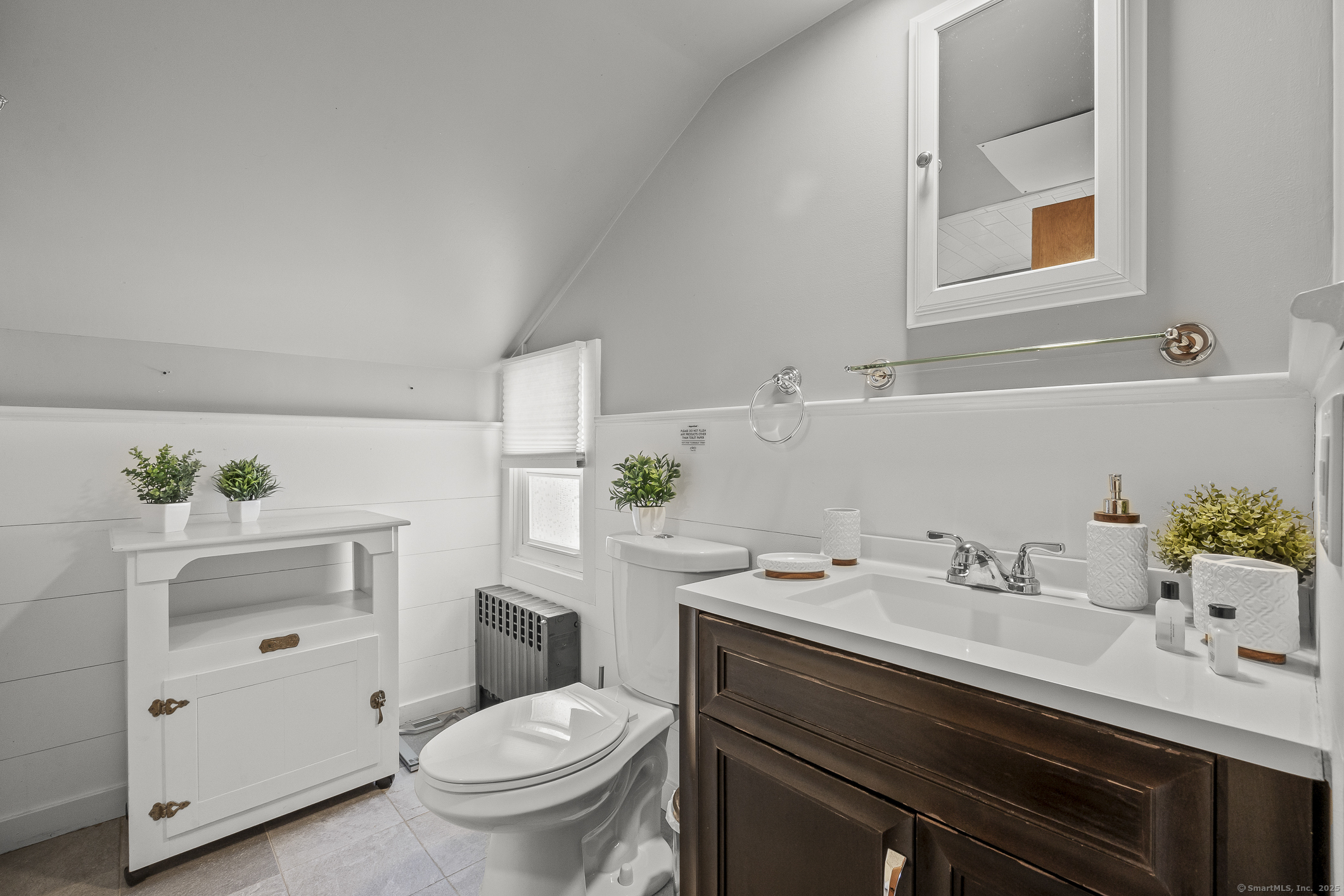 29 Old Neversink, Danbury, Connecticut 06811