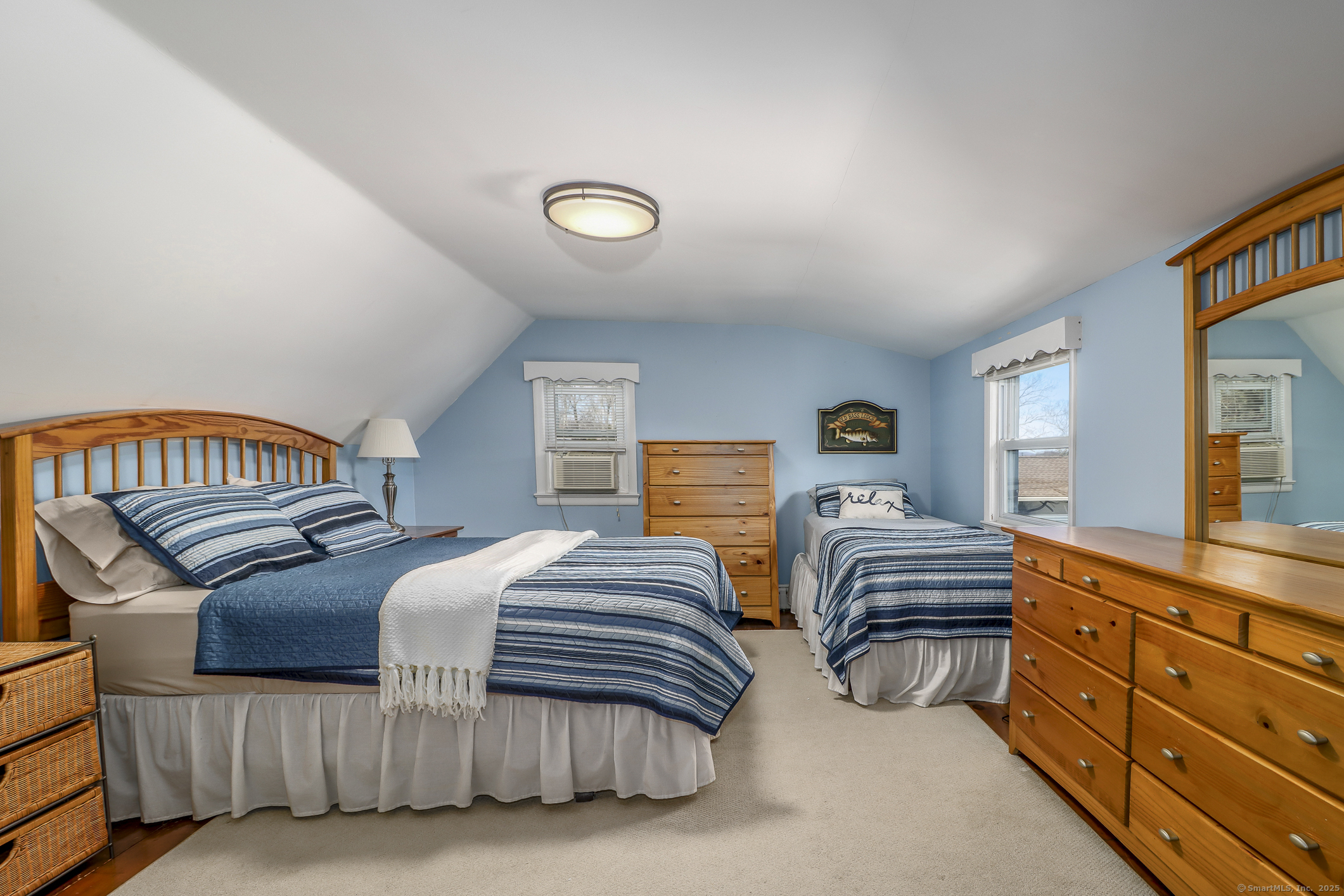 29 Old Neversink, Danbury, Connecticut 06811