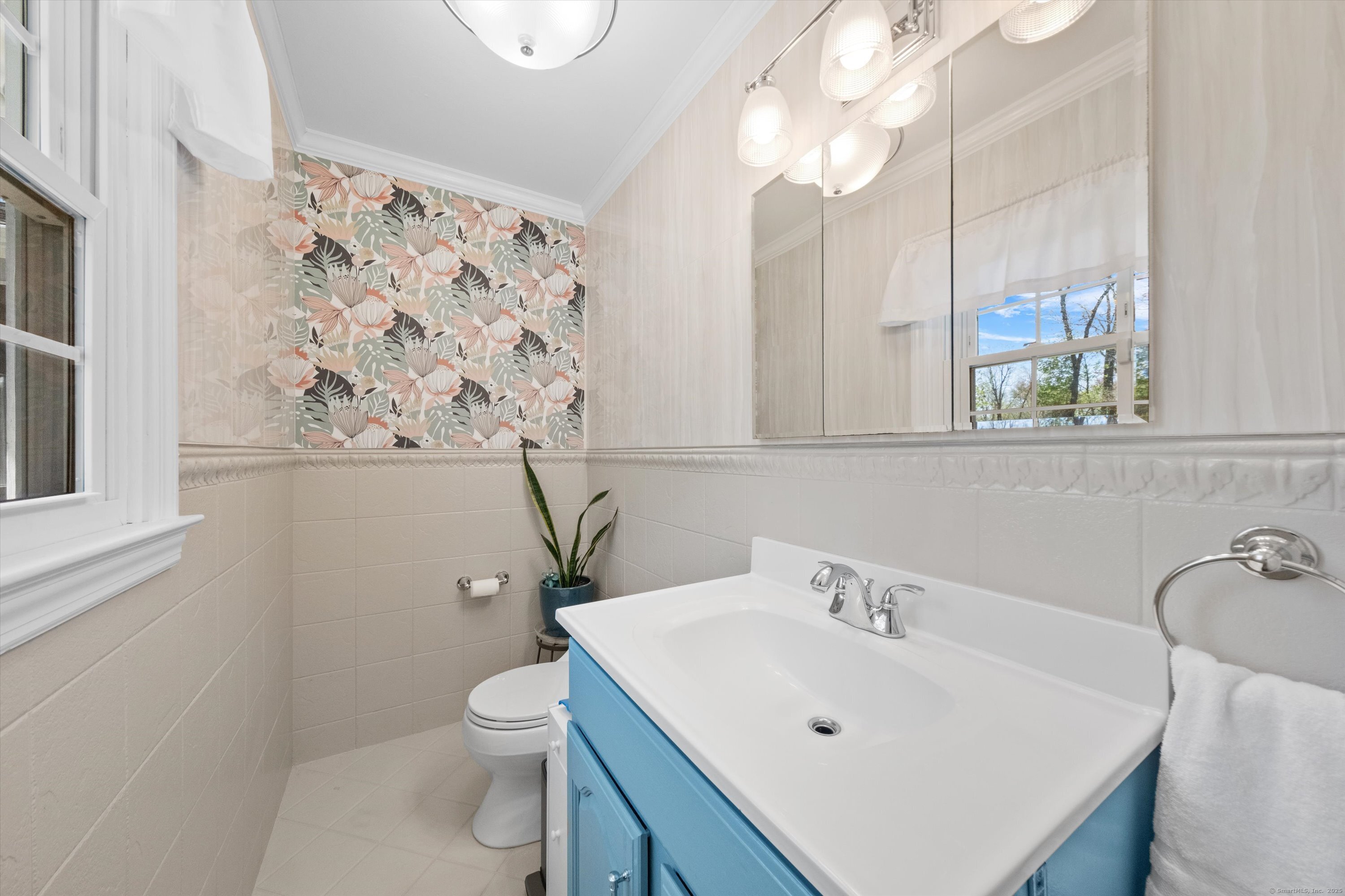 3 N Pleasant, Brookfield, Connecticut 06804