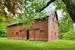 Homes for sale in Salisbury, CT | 11 Valley Rd, Salisbury, CT 06039 | MLS# 24077048