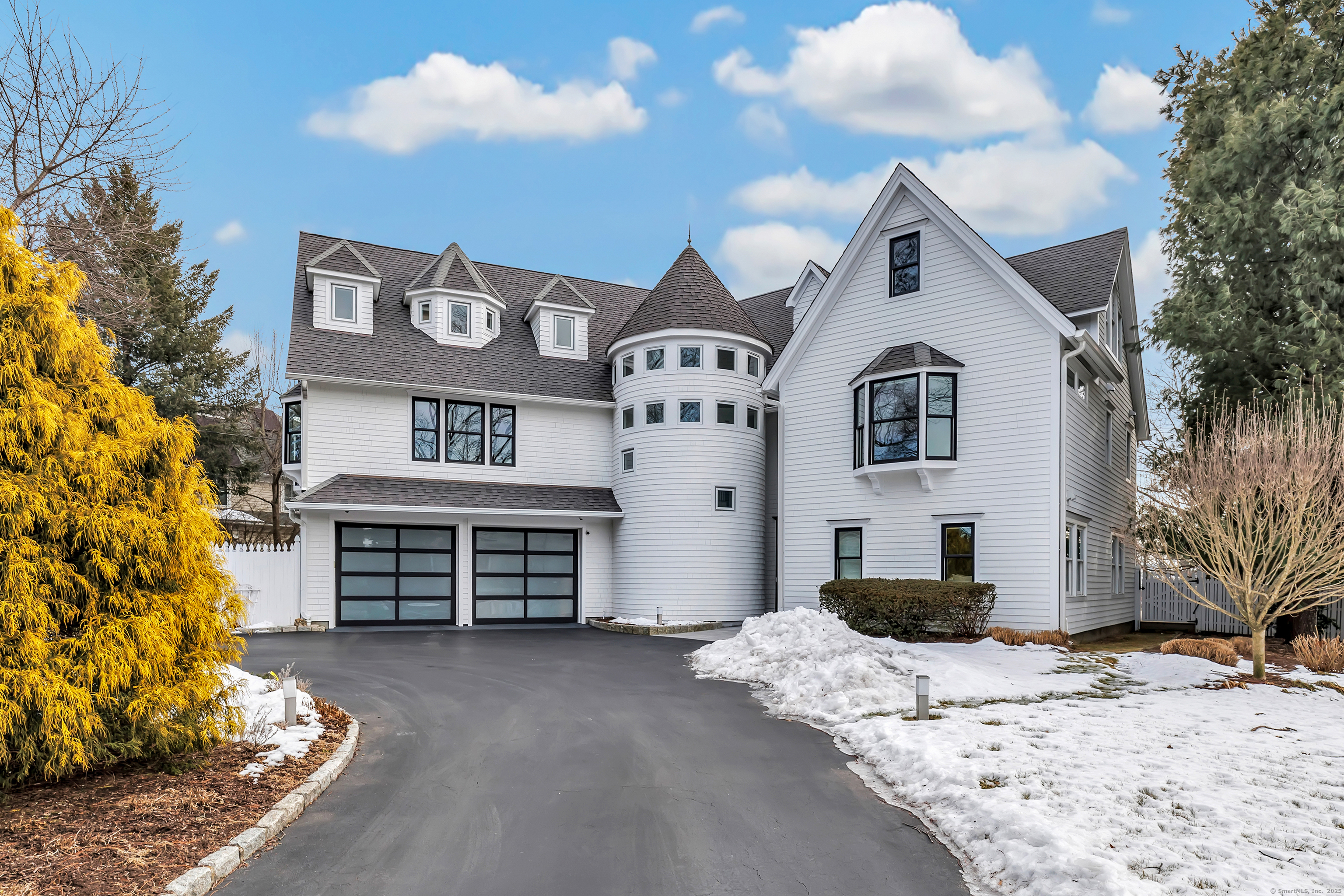 29 Covelee, Norwalk, Connecticut 06855