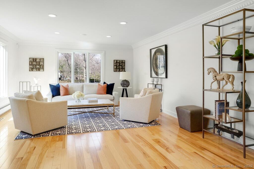 81 Silver Hill, Ridgefield, Connecticut 06877