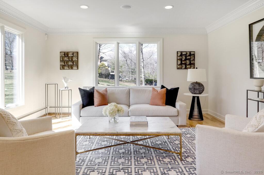 81 Silver Hill, Ridgefield, Connecticut 06877